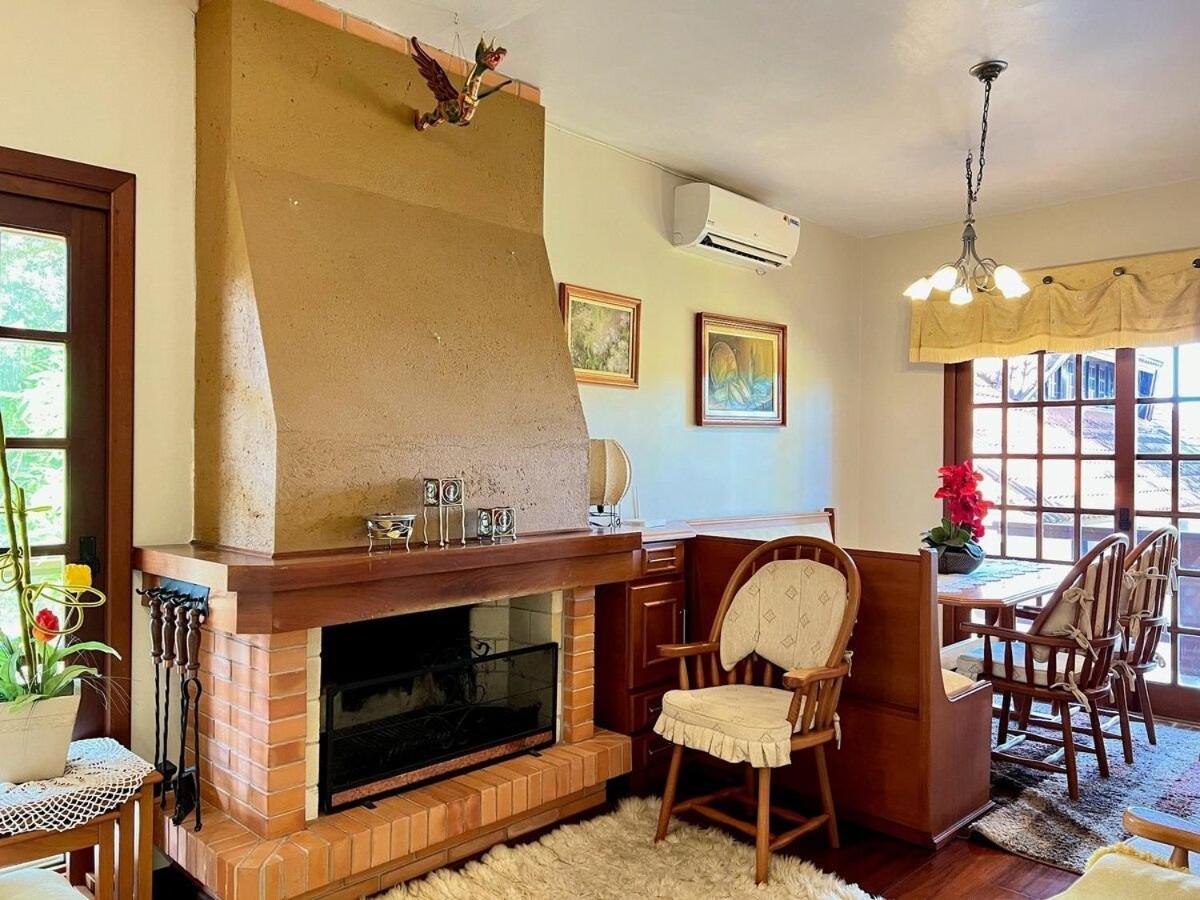 Apartamento 3 DORM apenas 1 QUADRA LAGO NEGRO