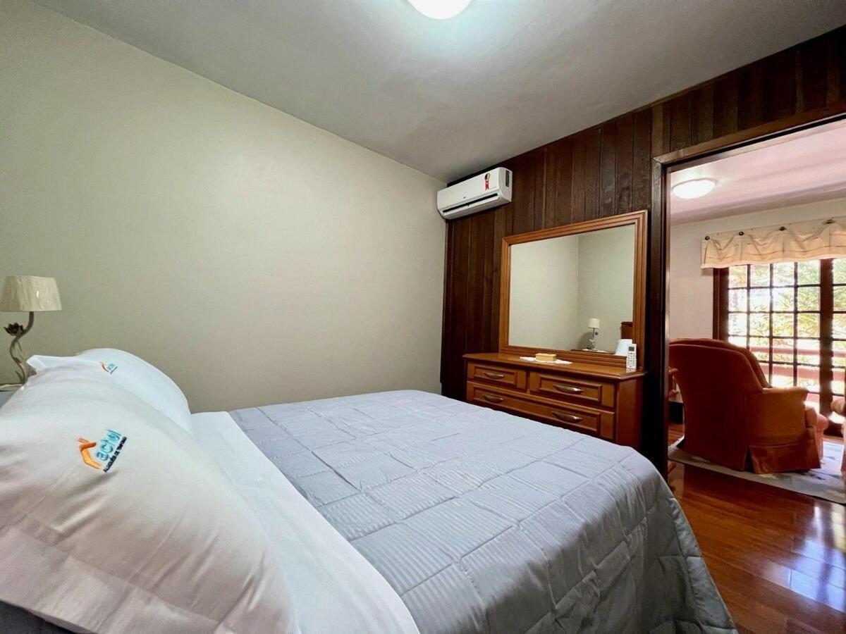 Apartamento 3 DORM apenas 1 QUADRA LAGO NEGRO