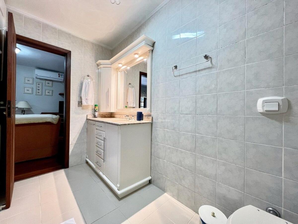 Apartamento 3 DORM apenas 1 QUADRA LAGO NEGRO