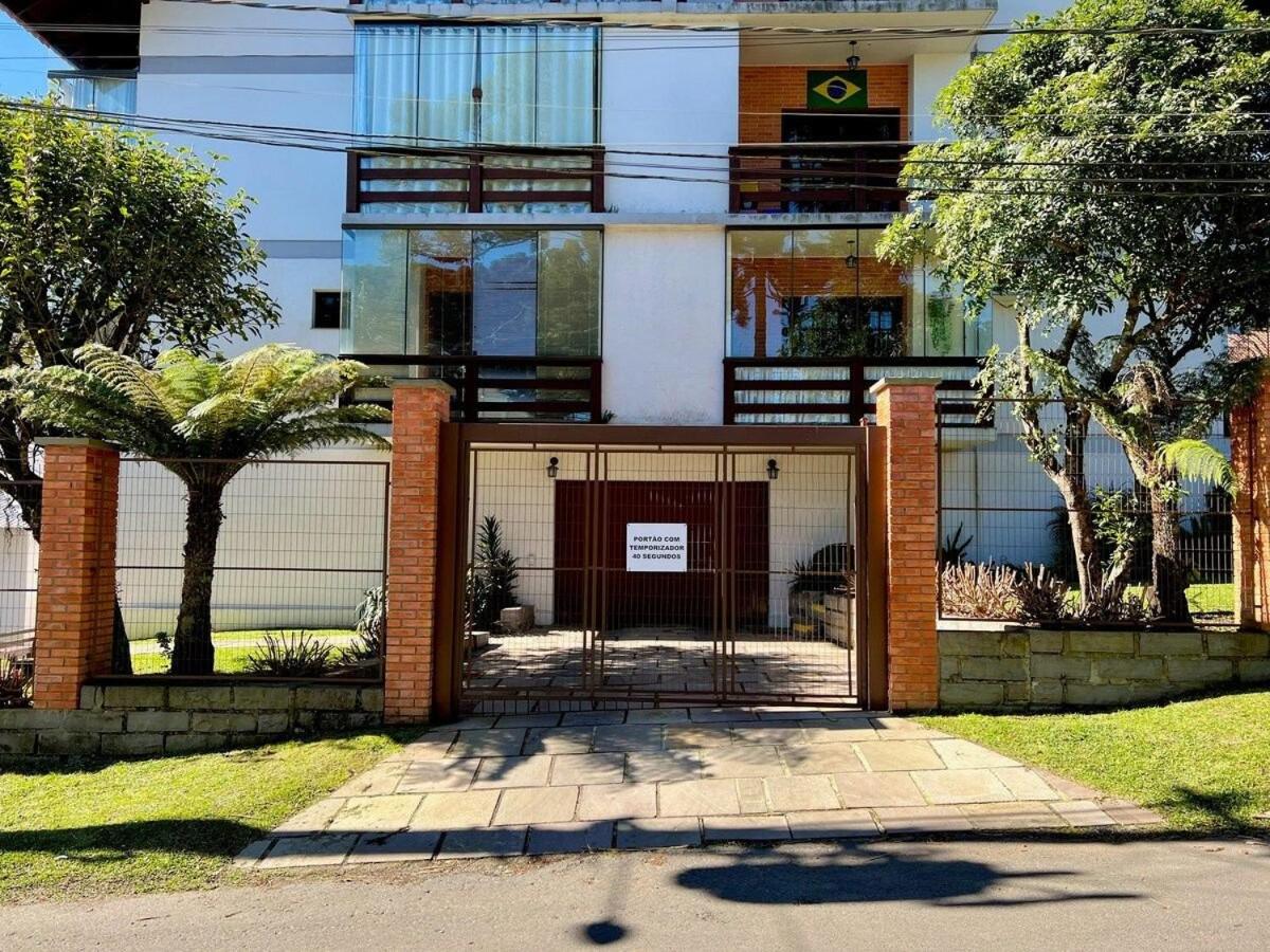 Apartamento 3 DORM apenas 1 QUADRA LAGO NEGRO