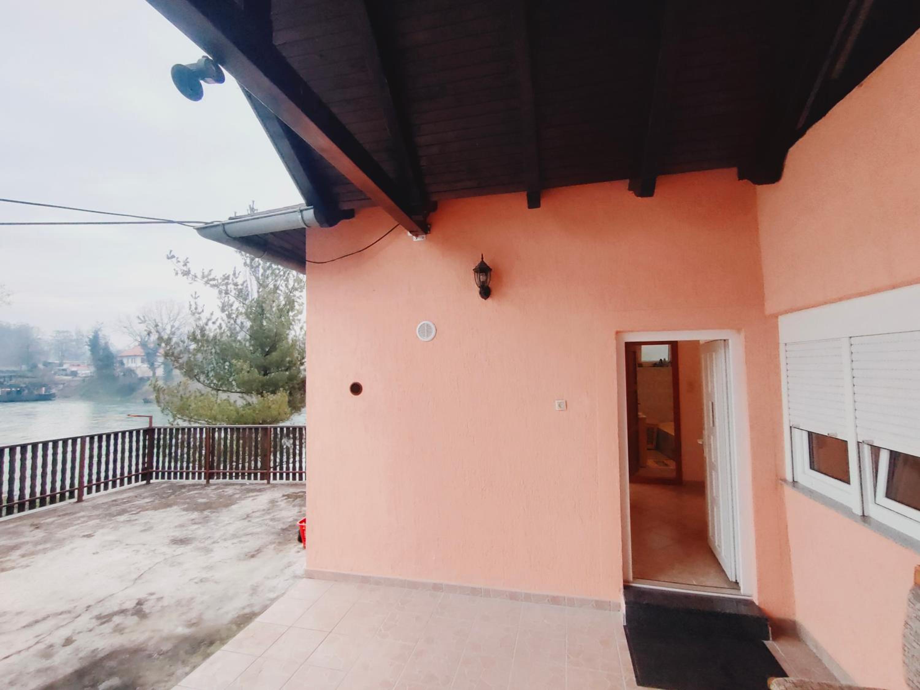Riverside Panorama Apartment 1 near City Center Brko 1