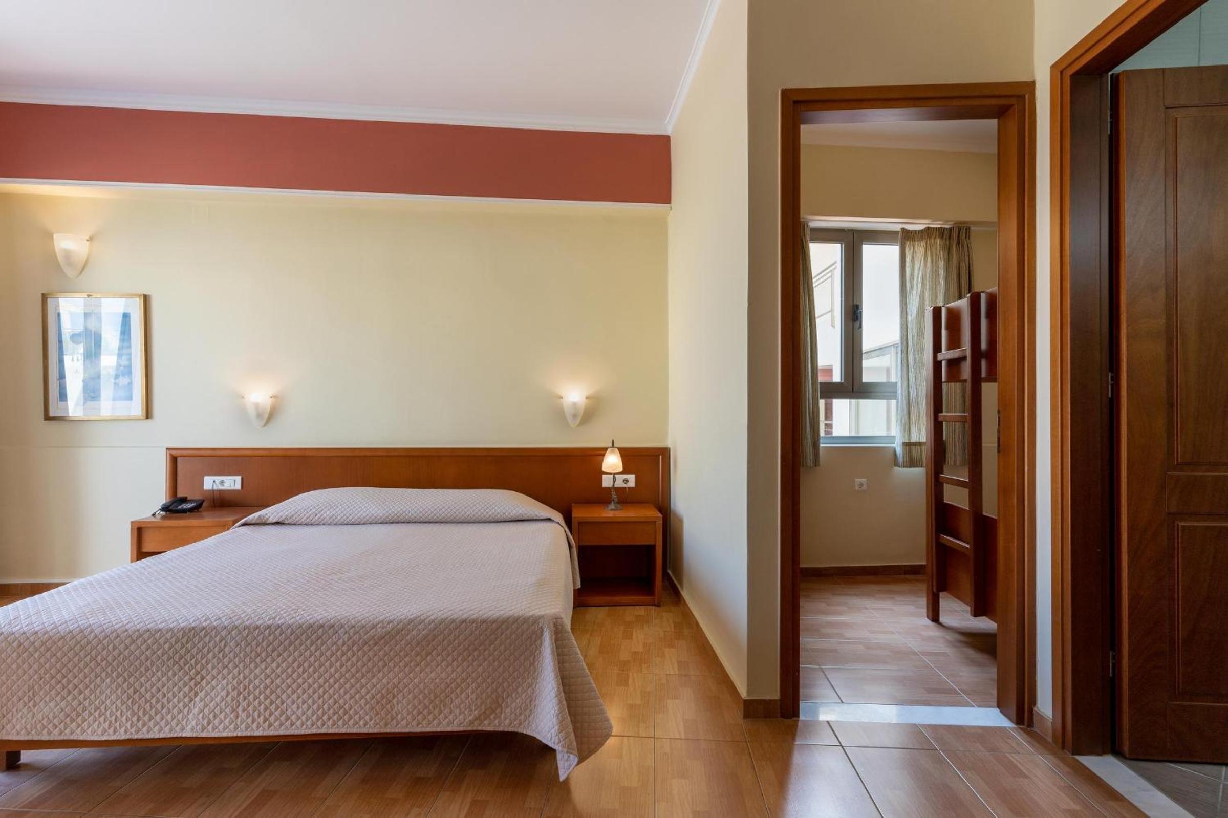 Hydramis Palace Beach Resort