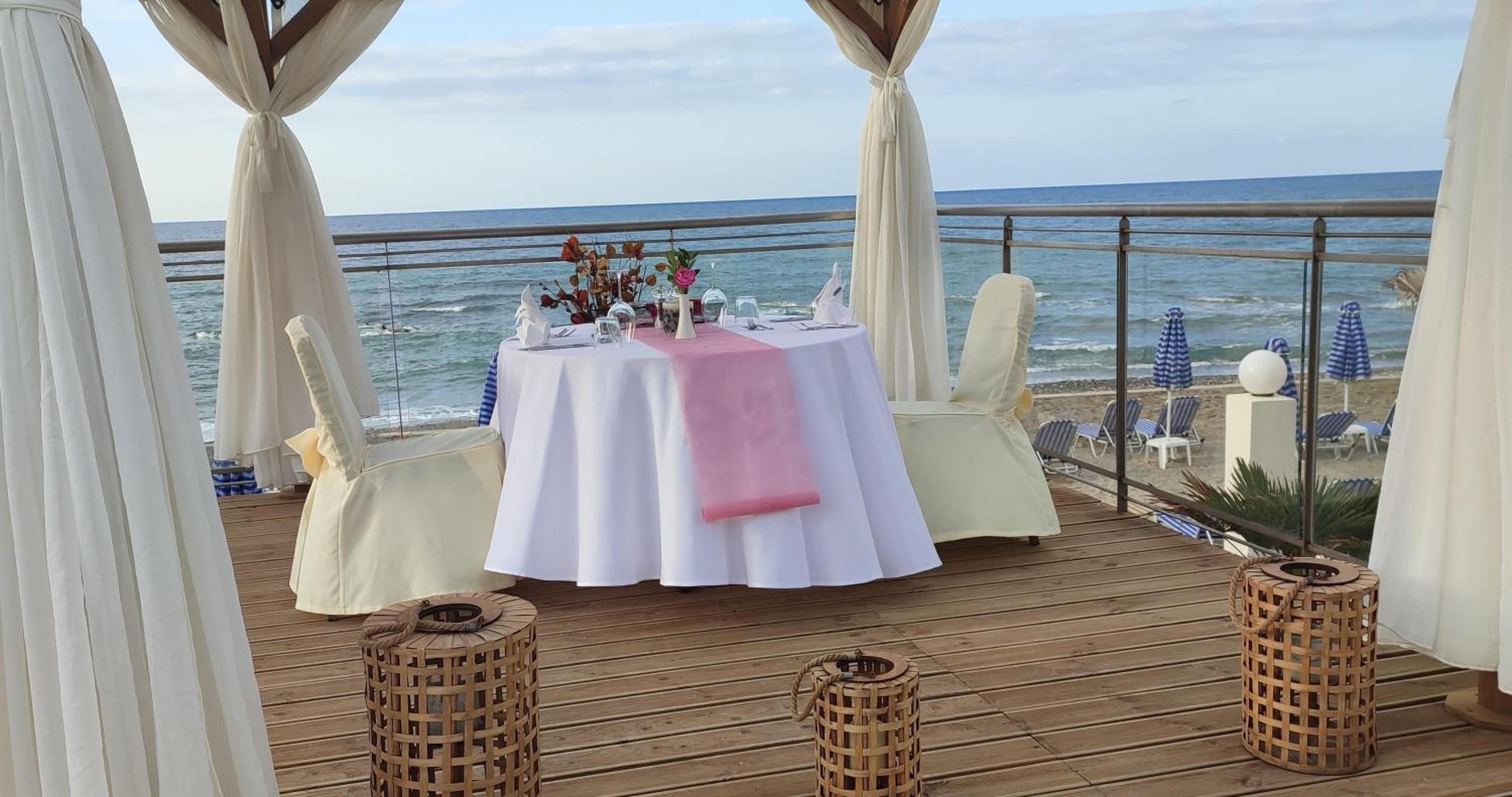 Hydramis Palace Beach Resort