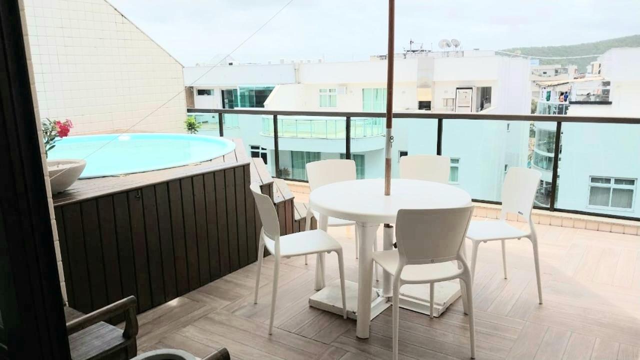 Cobertura duplex 50 m Praia do Forte com piscina na cobertura