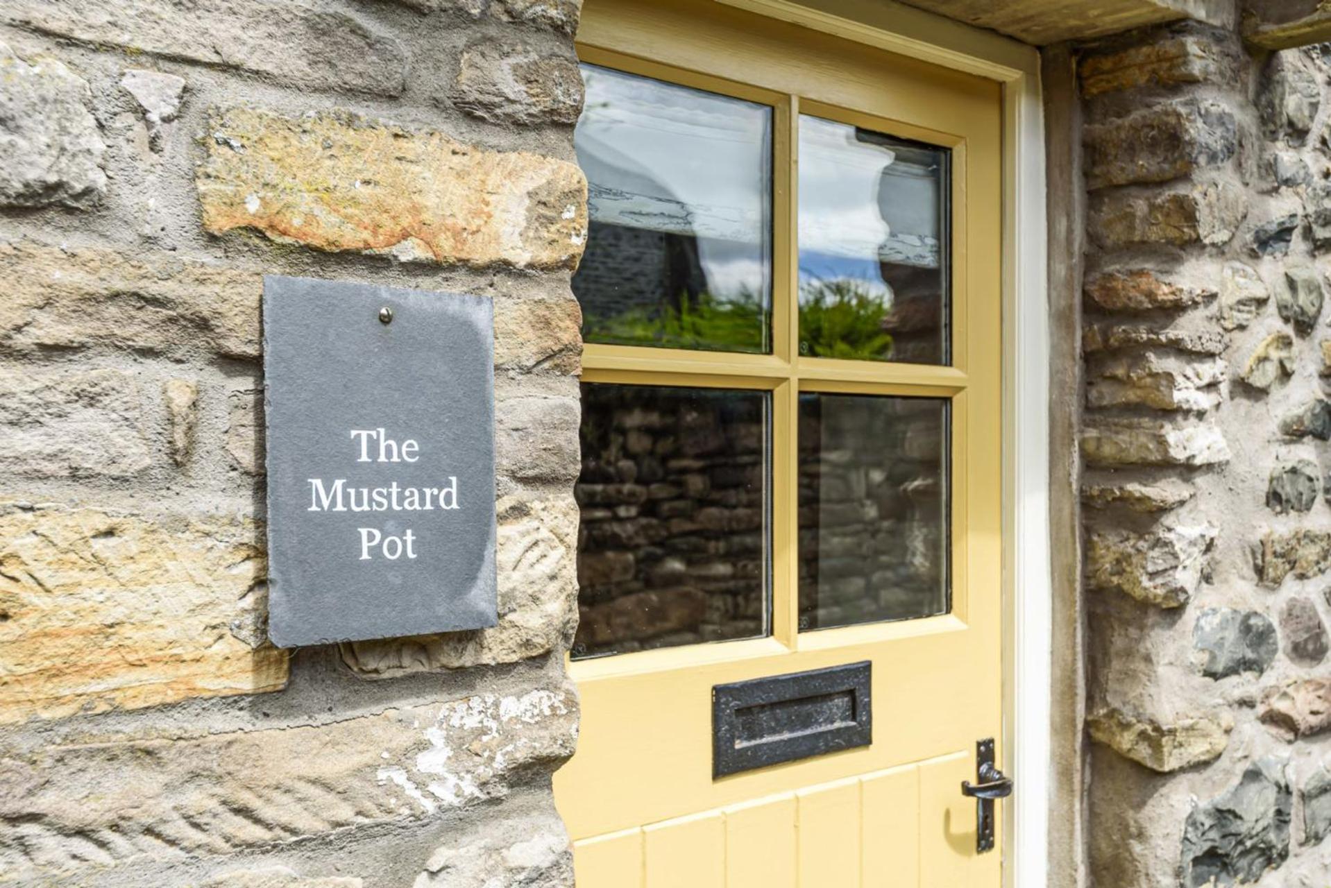 The Mustard Pot - Kirkby Lonsdale view 2