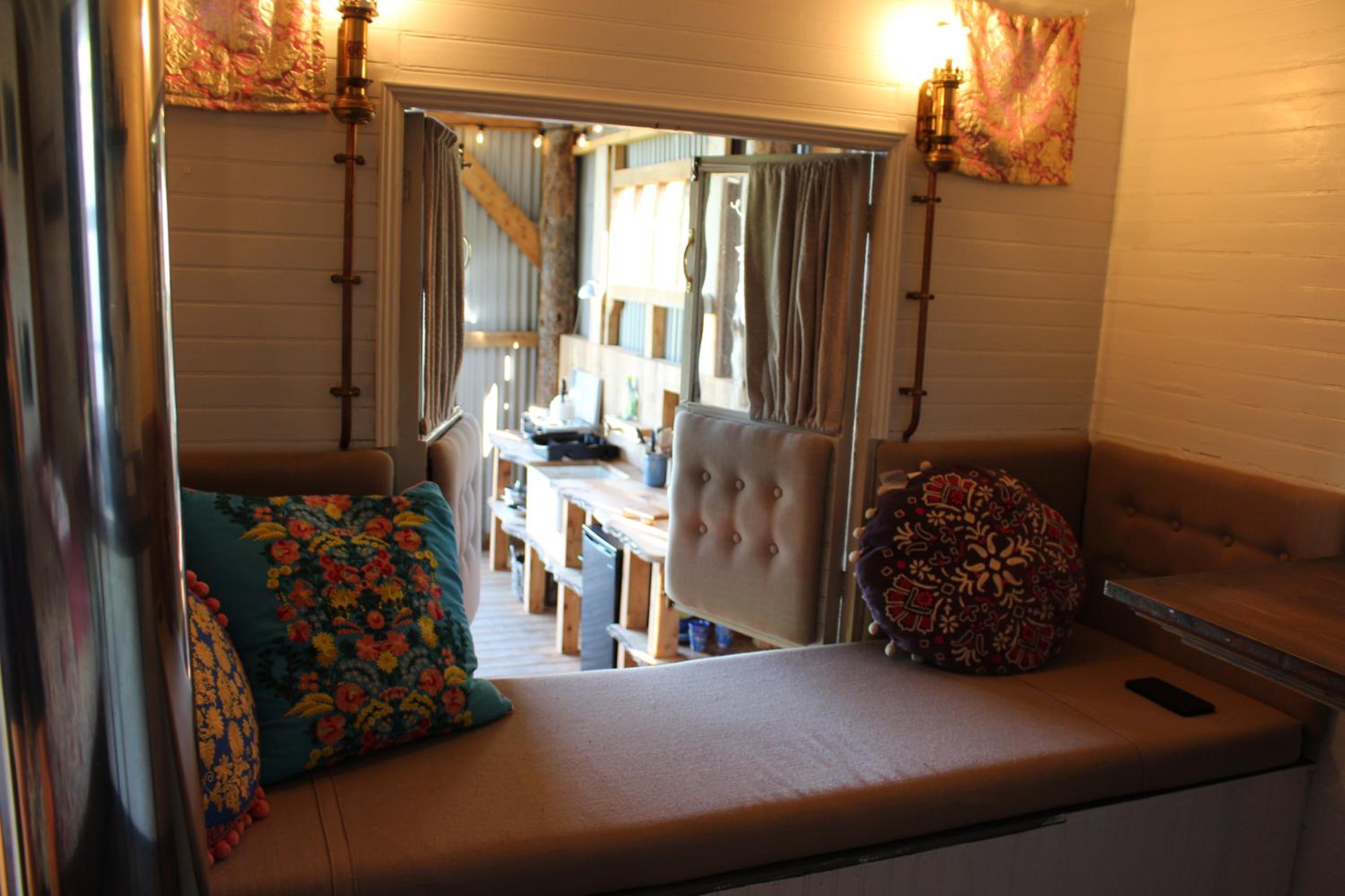 Hotel The Edwardian Caravan 'Dora'