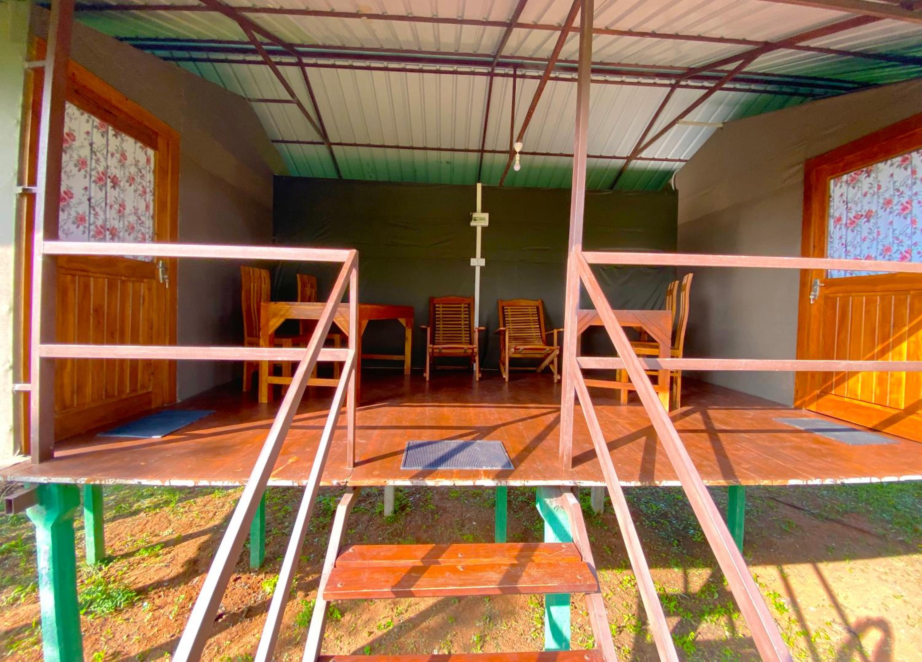 mango villa wilpattu