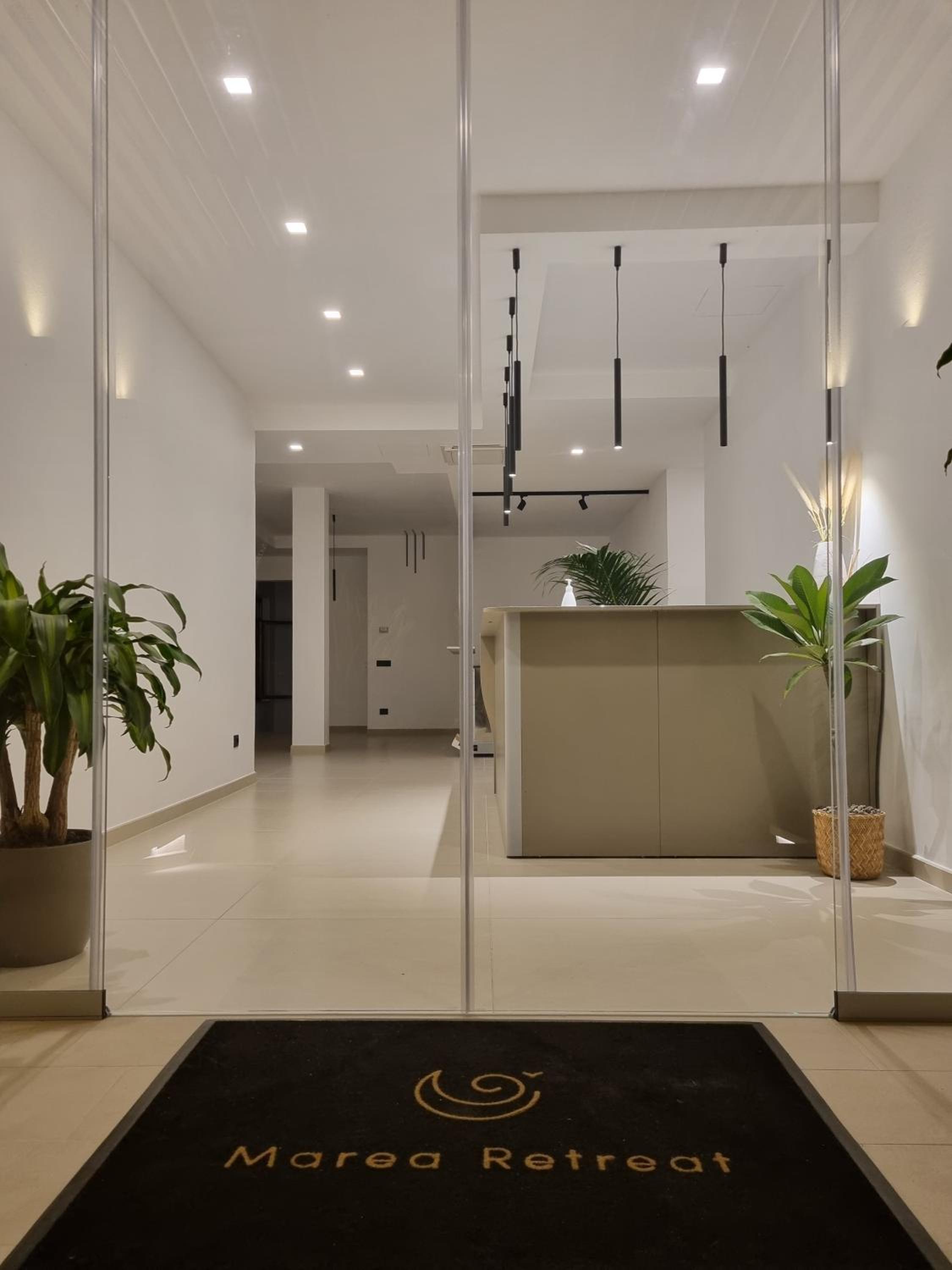 Marea Retreat Rooms