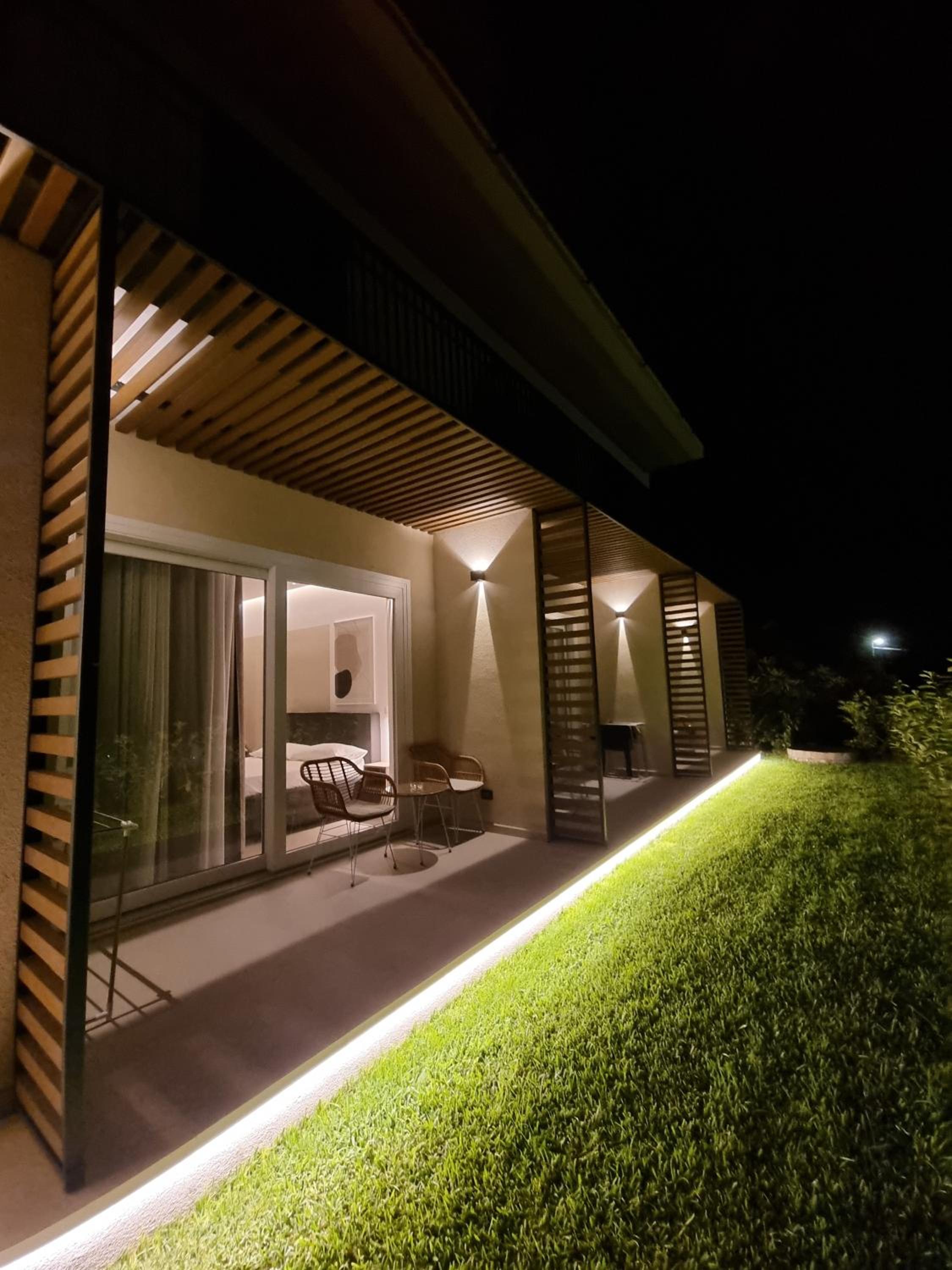 Marea Retreat Rooms