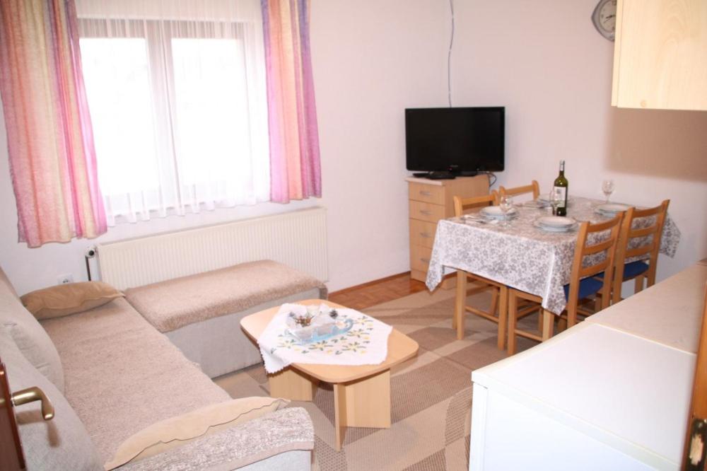 Apartman Vuvuzela