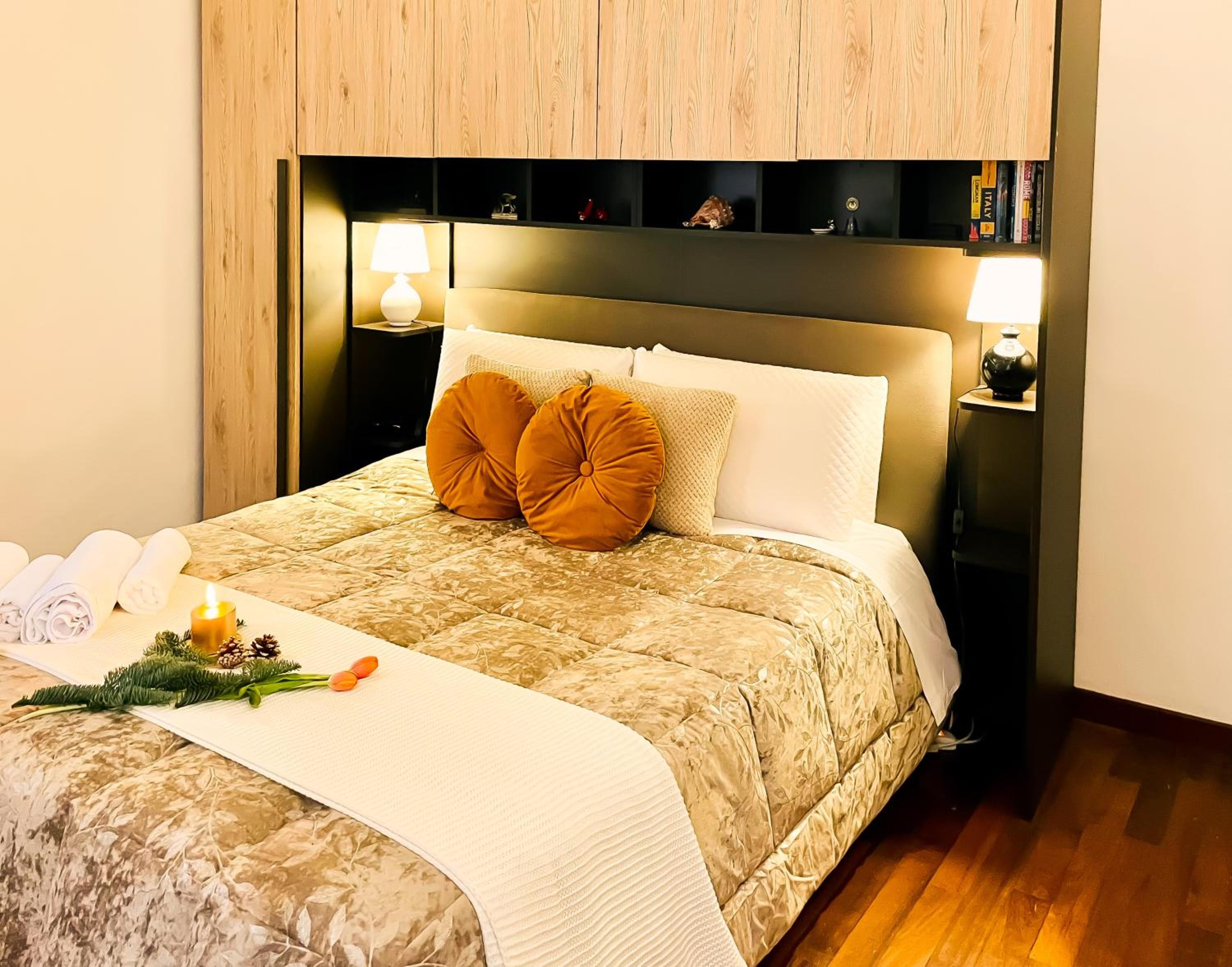 Trevi Fountain Luxury Guest House