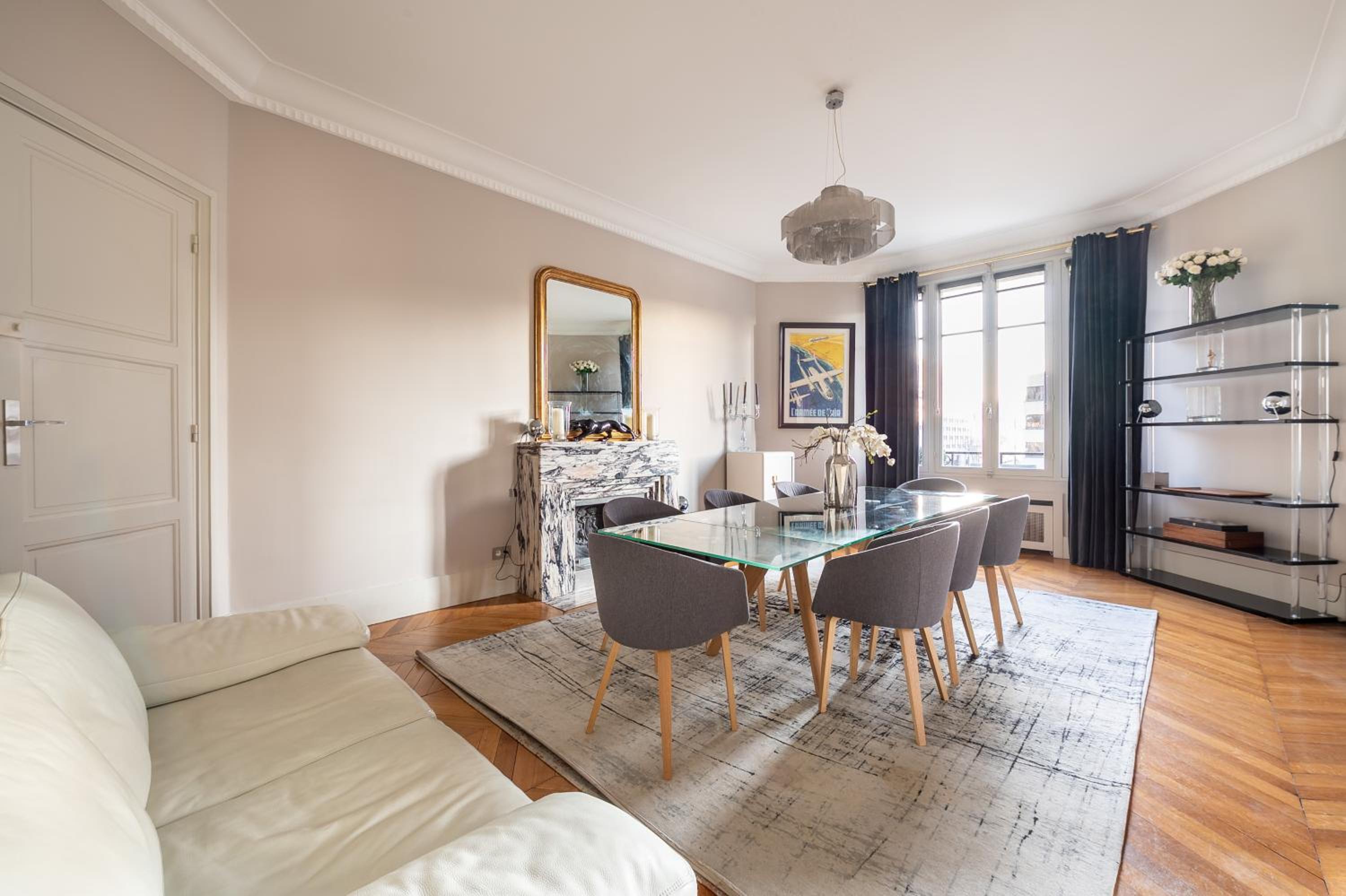 Spacieux et élégant appartement Porte des ternes