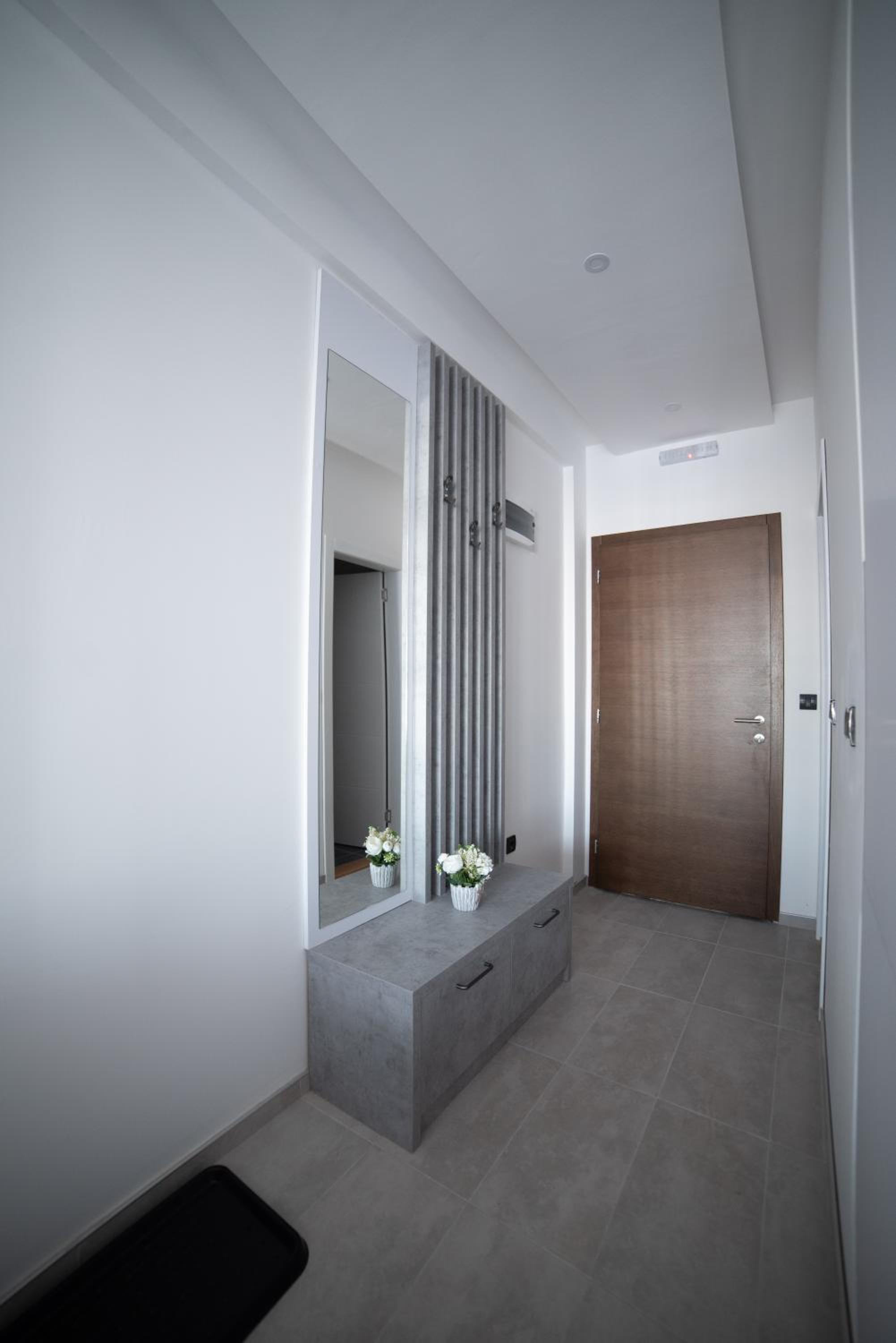 NLux 10 Apartment