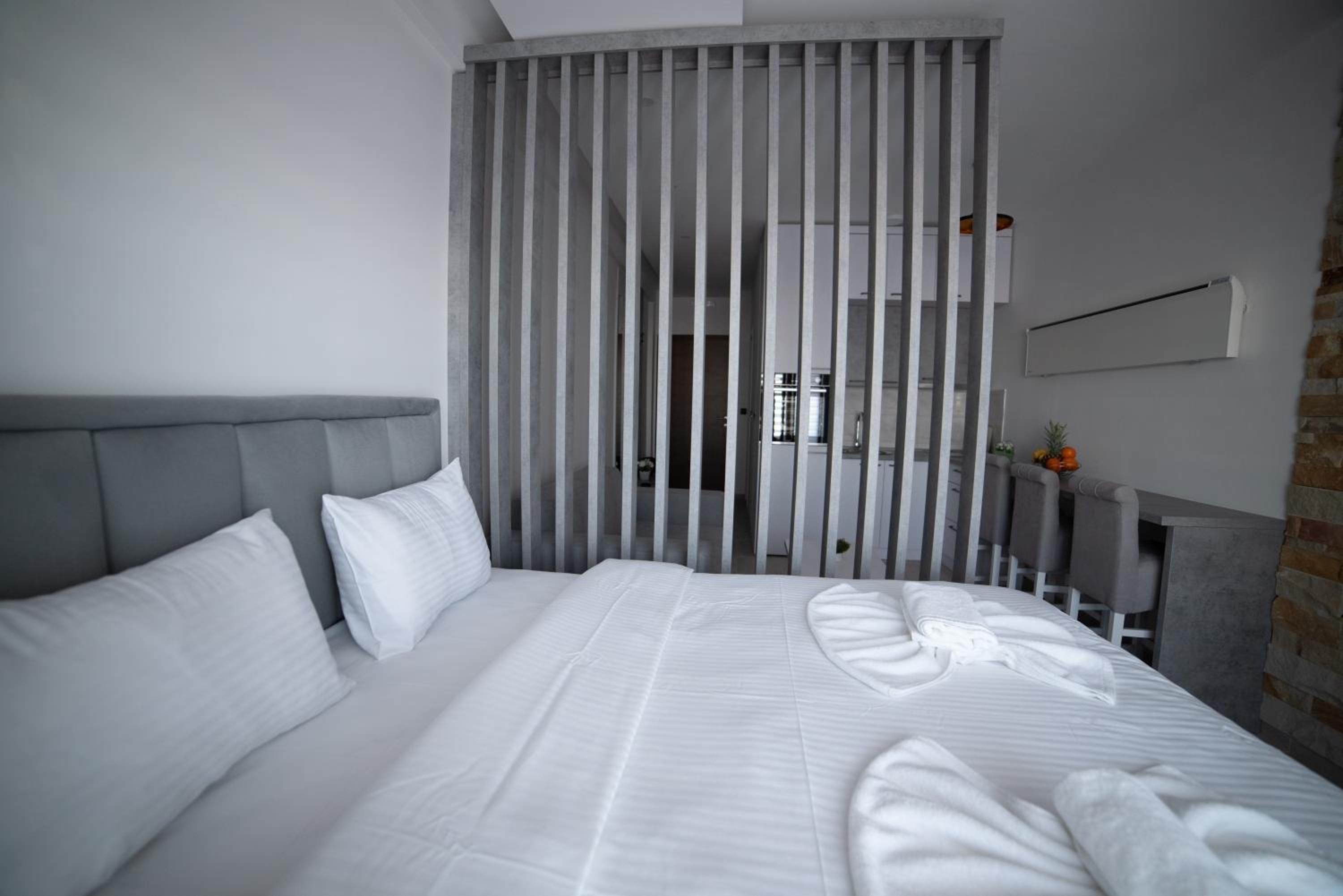 NLux 10 Apartment
