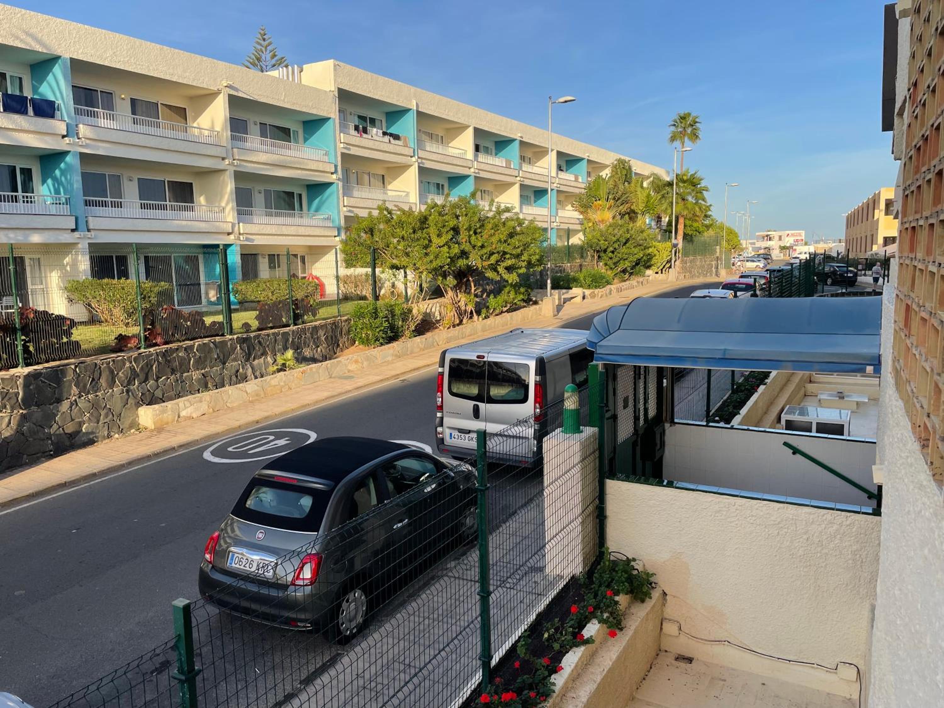 SAN AGUSTIN SEAVIEW BLUE APARTMENT
