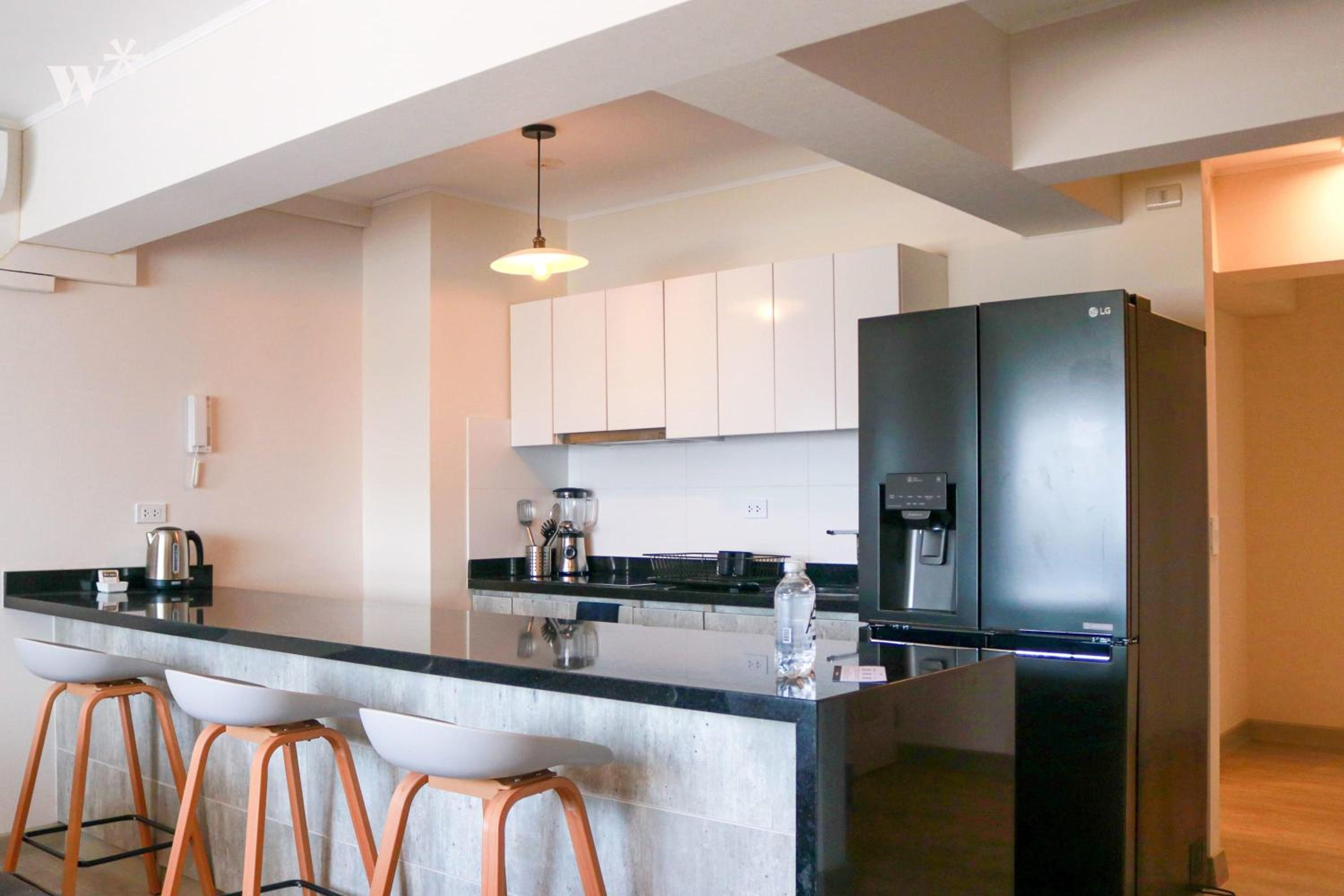 Perricholi Living in San Isidro by Wynwood House view 2