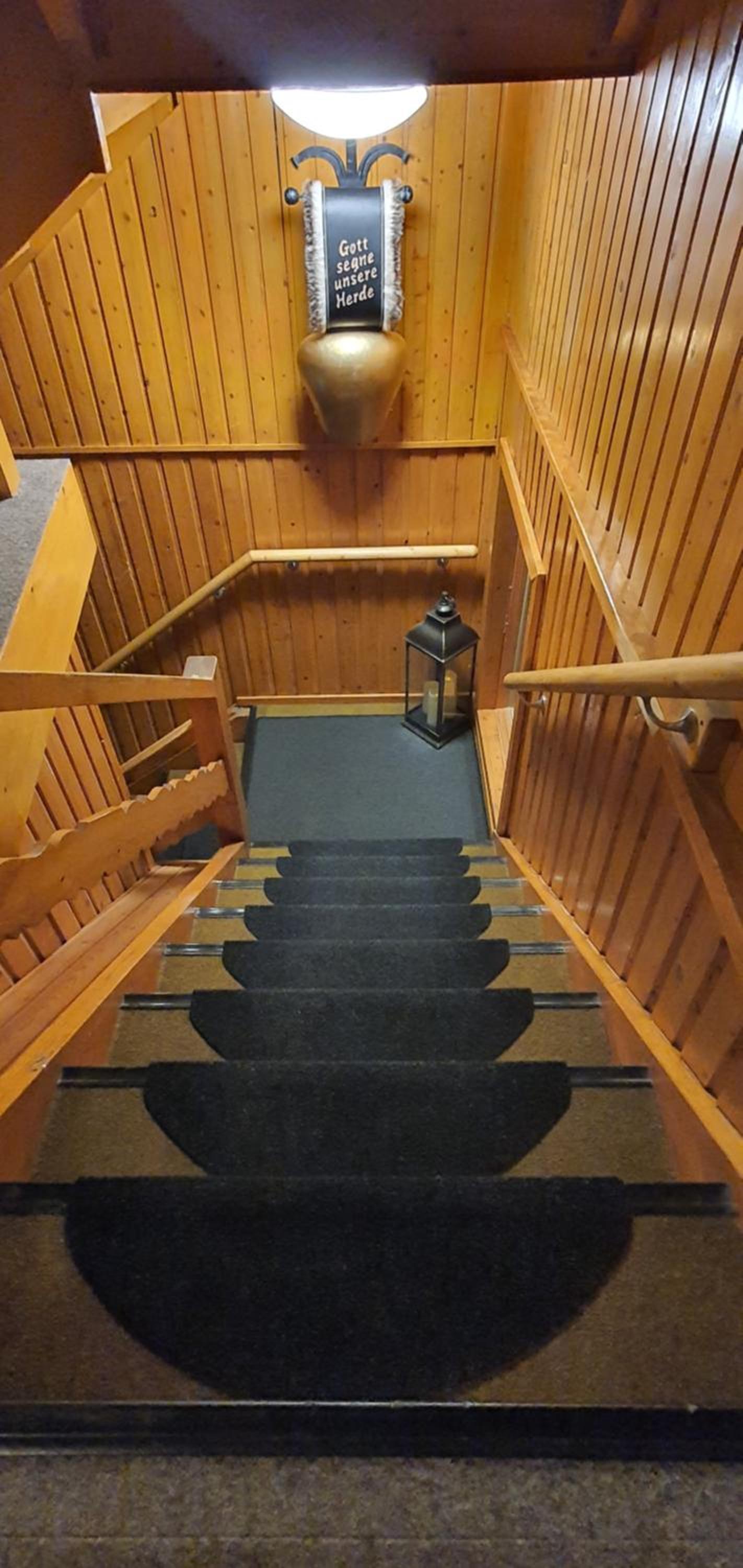 Photo 100