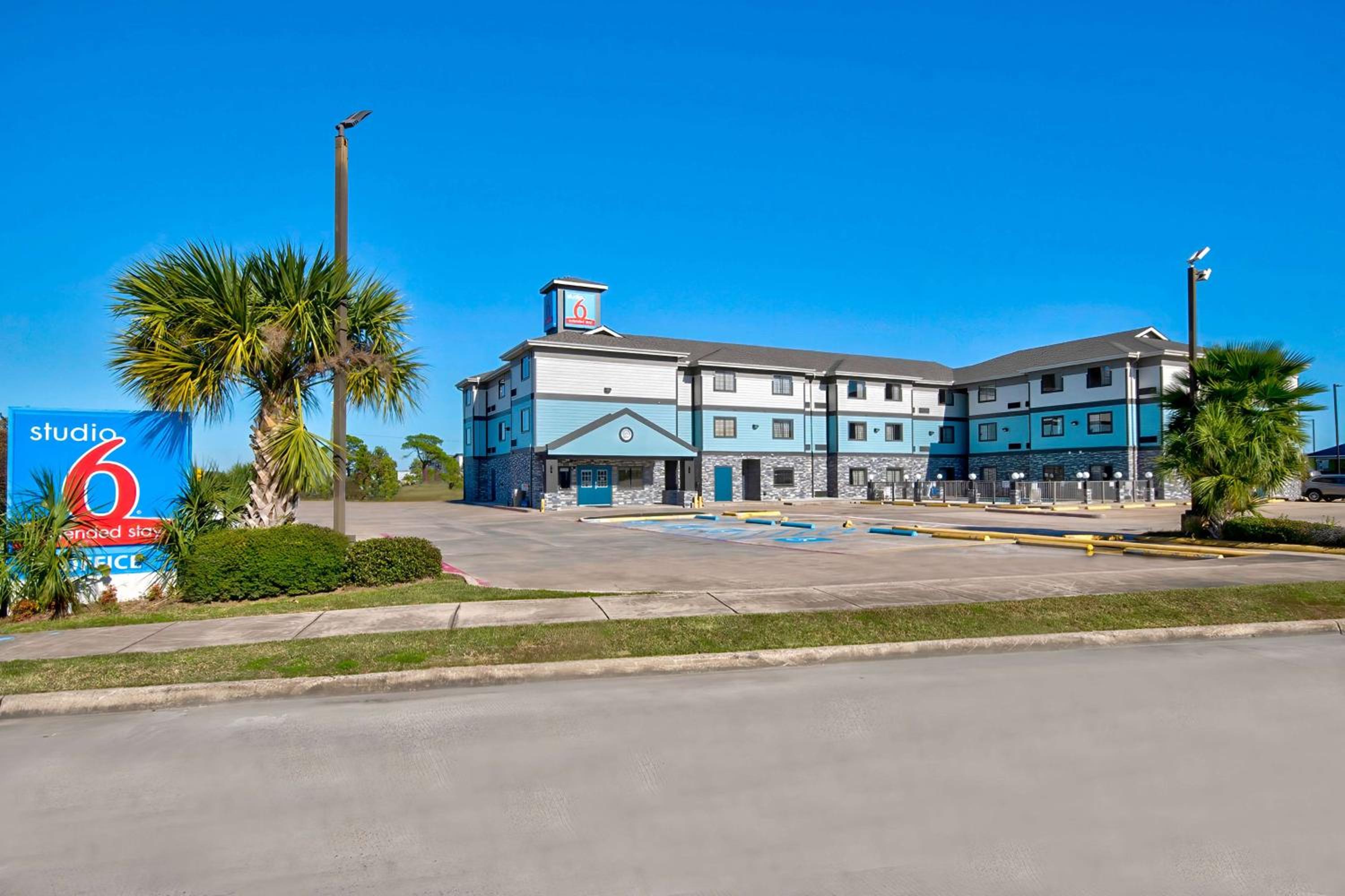 Studio 6-Port Arthur, TX - SE