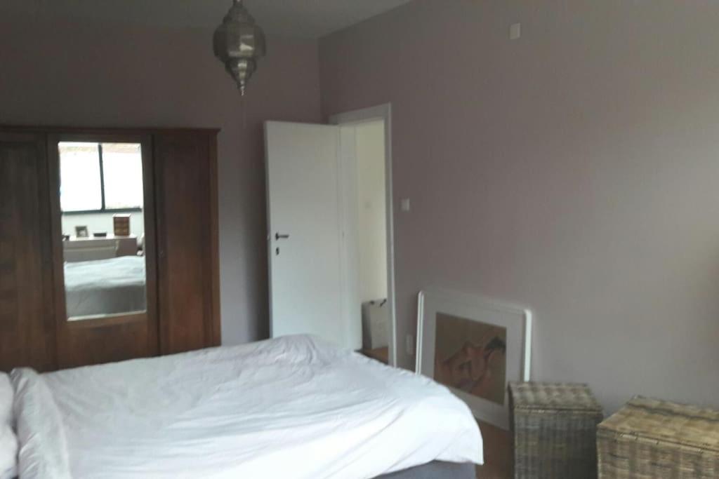 charming house with 3 bedrooms & terrace 10 minutes from city centre