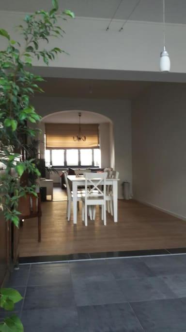 charming house with 3 bedrooms & terrace 10 minutes from city centre