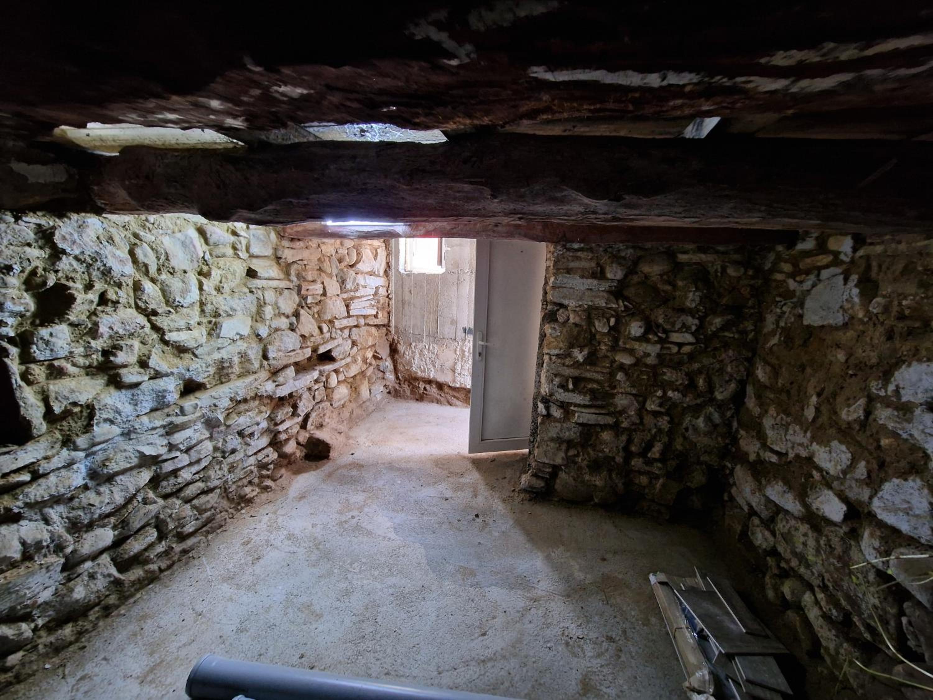 Photo 31