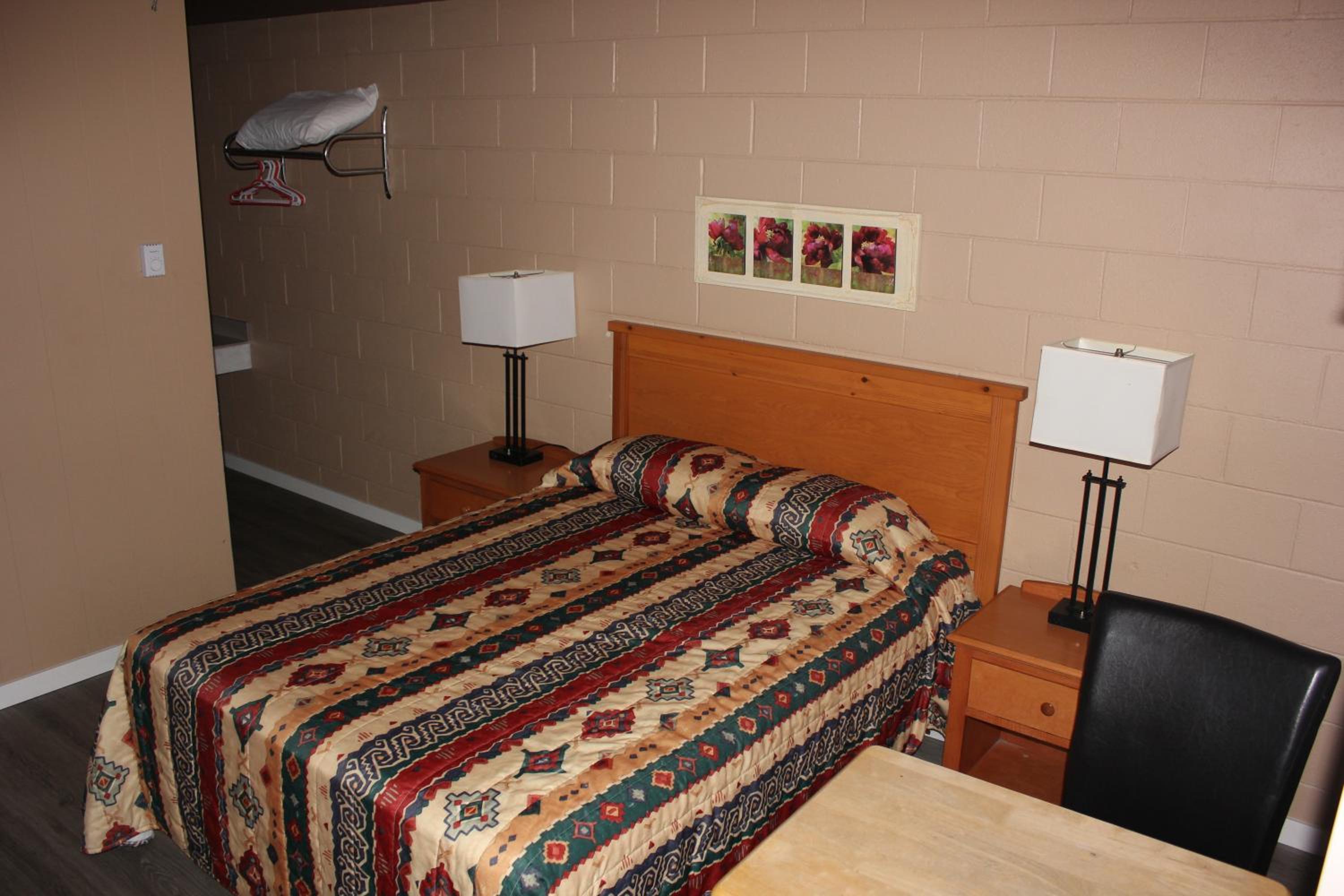 Flamingo Motel