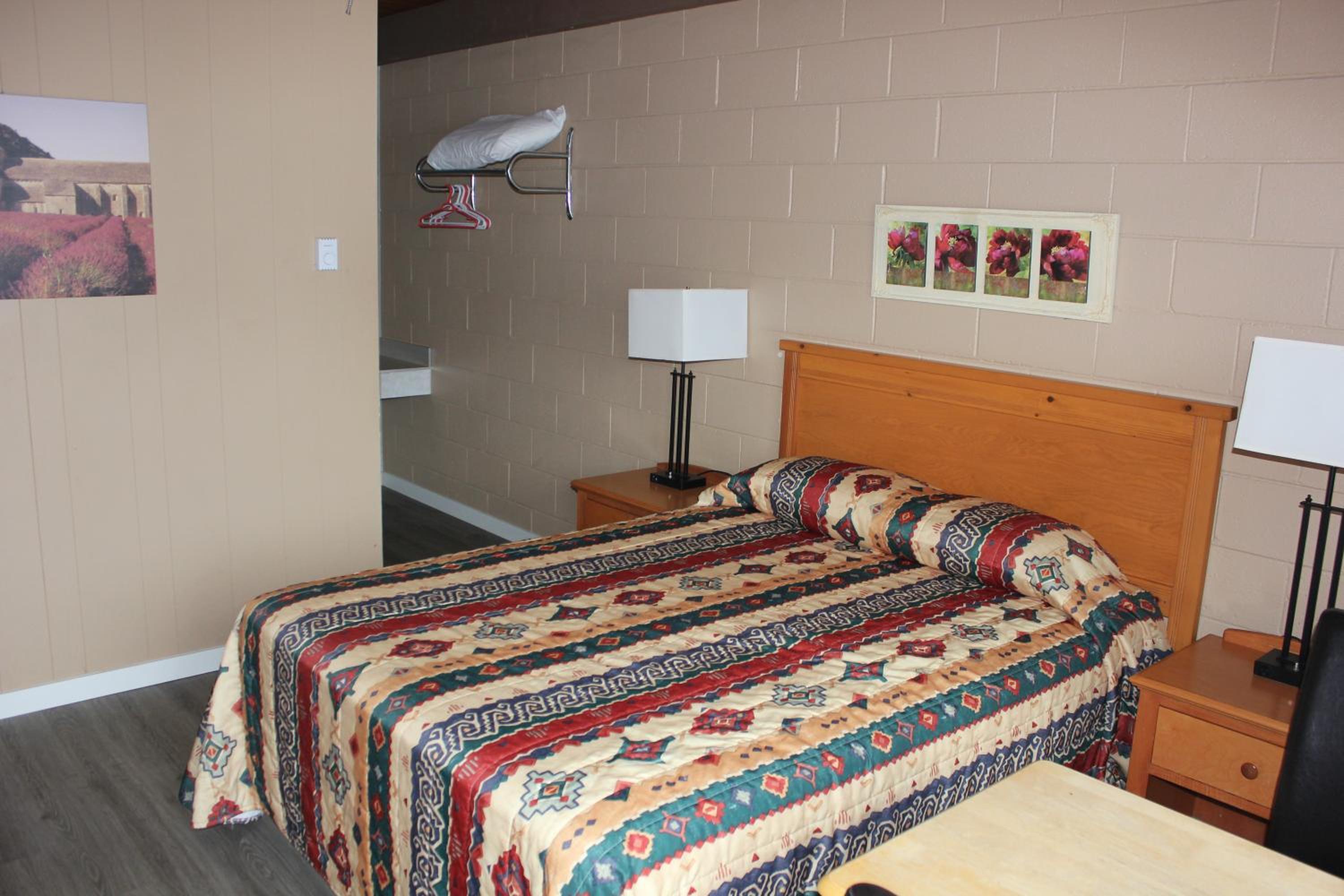 Flamingo Motel