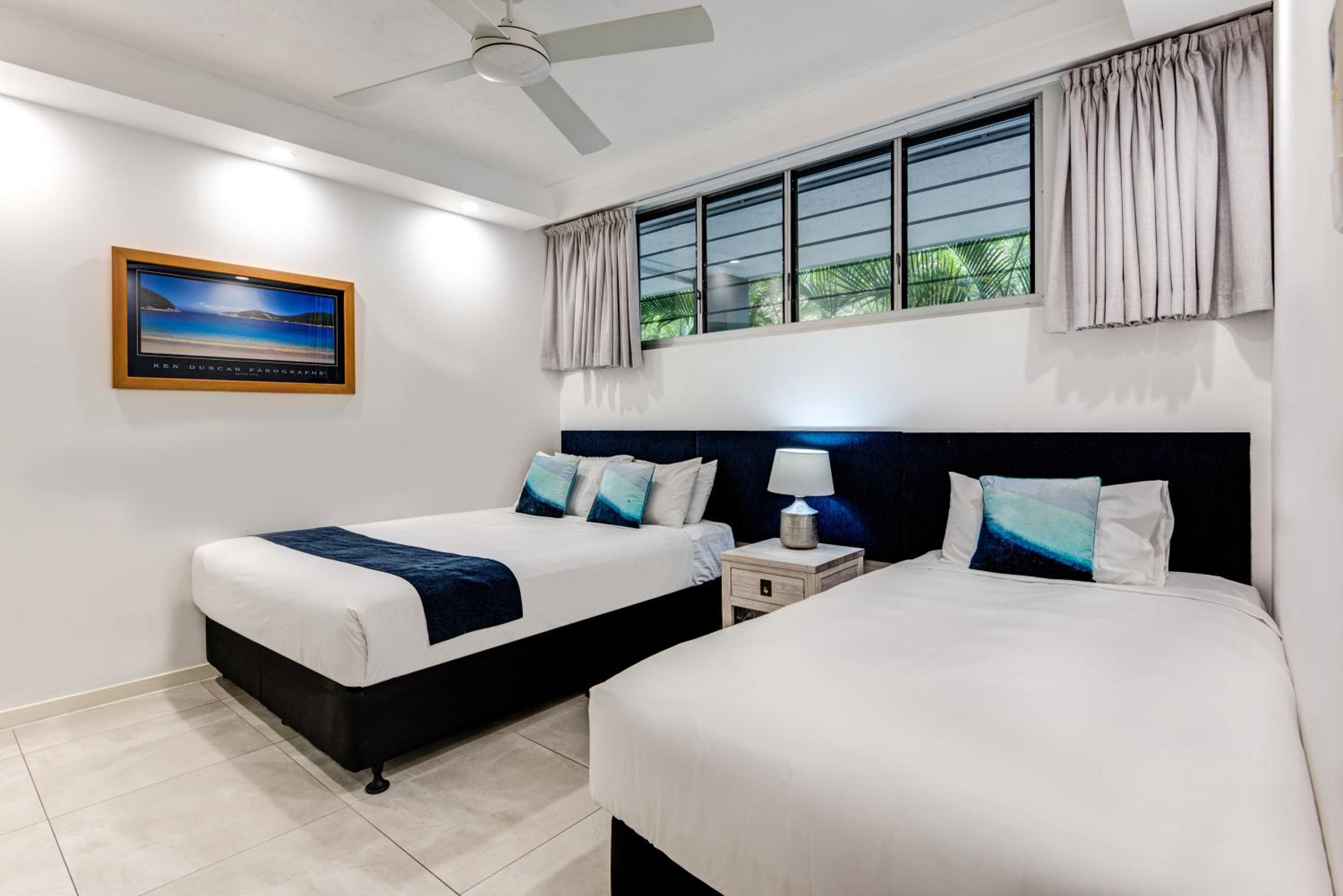 Beach Lodges