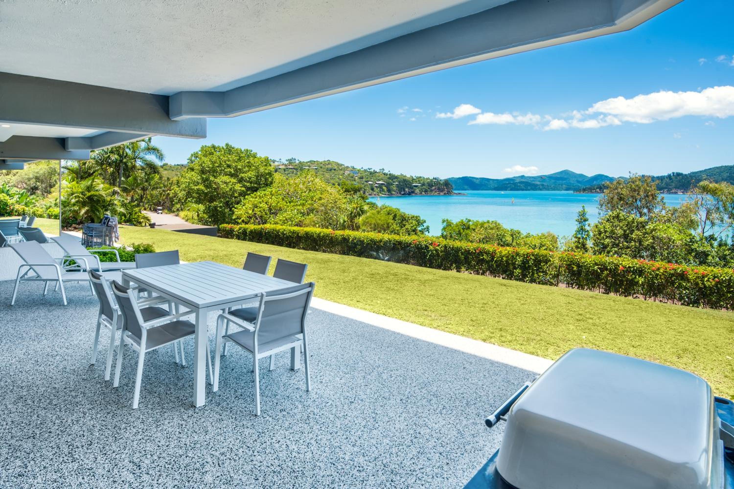 Beach Lodges