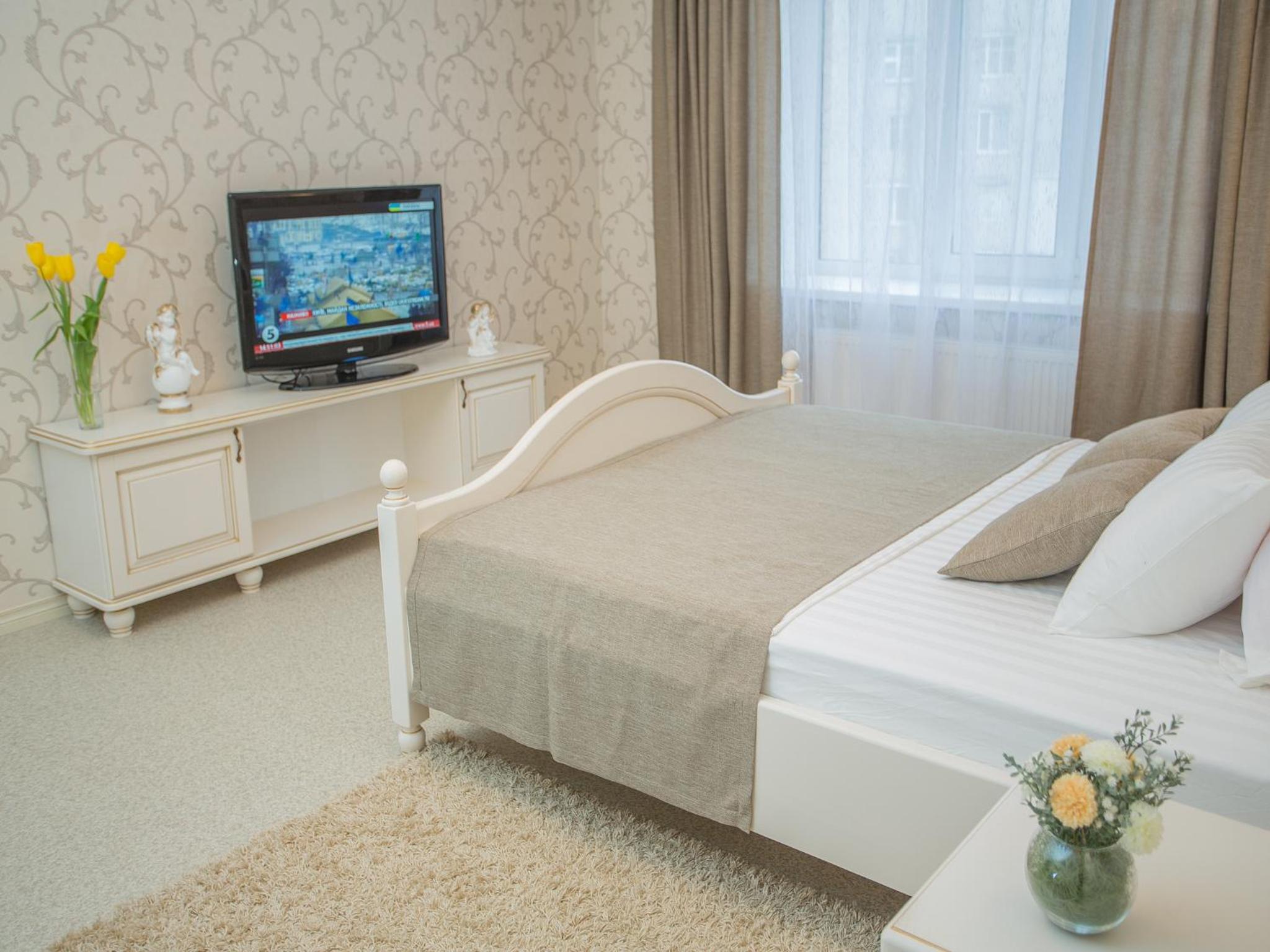 Luxury Apartments with Jacuzzi view 3