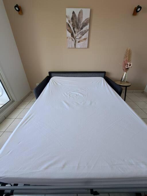 Appartement vue mer, résidence avec piscine à Tartane