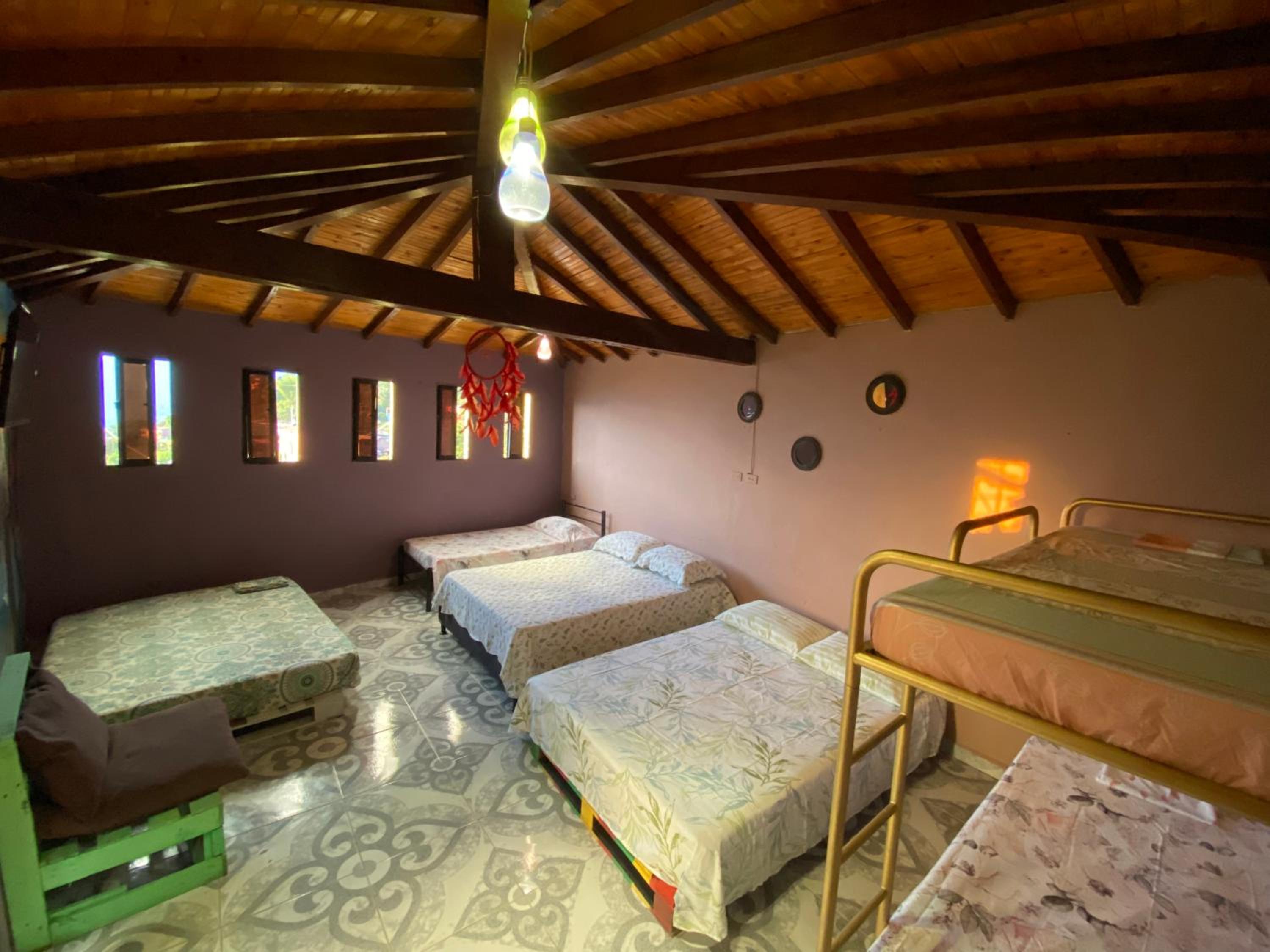 Hotel Hostal El Castillo Santa