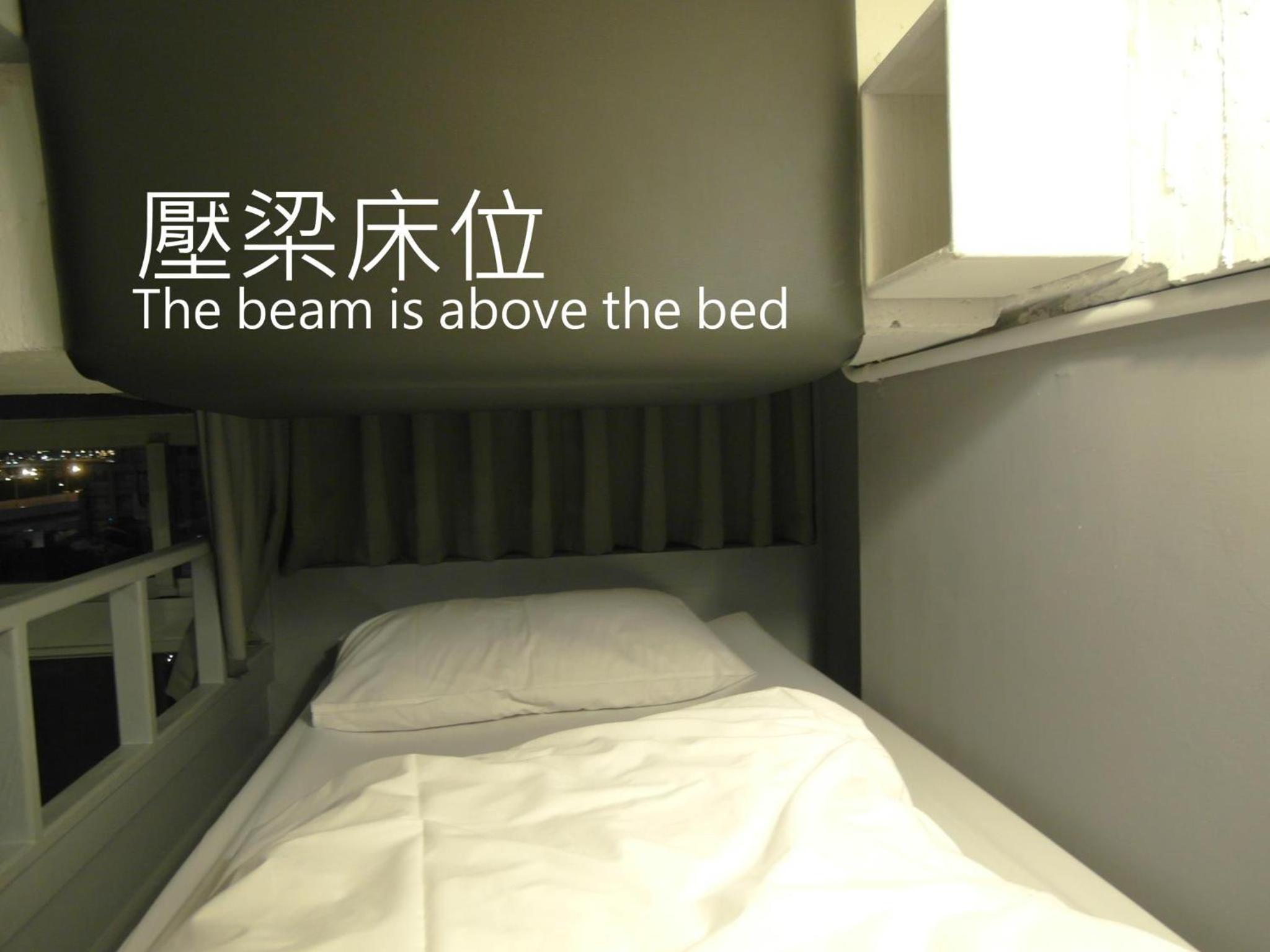 Mr. Lobster’s Secret Den design hostel