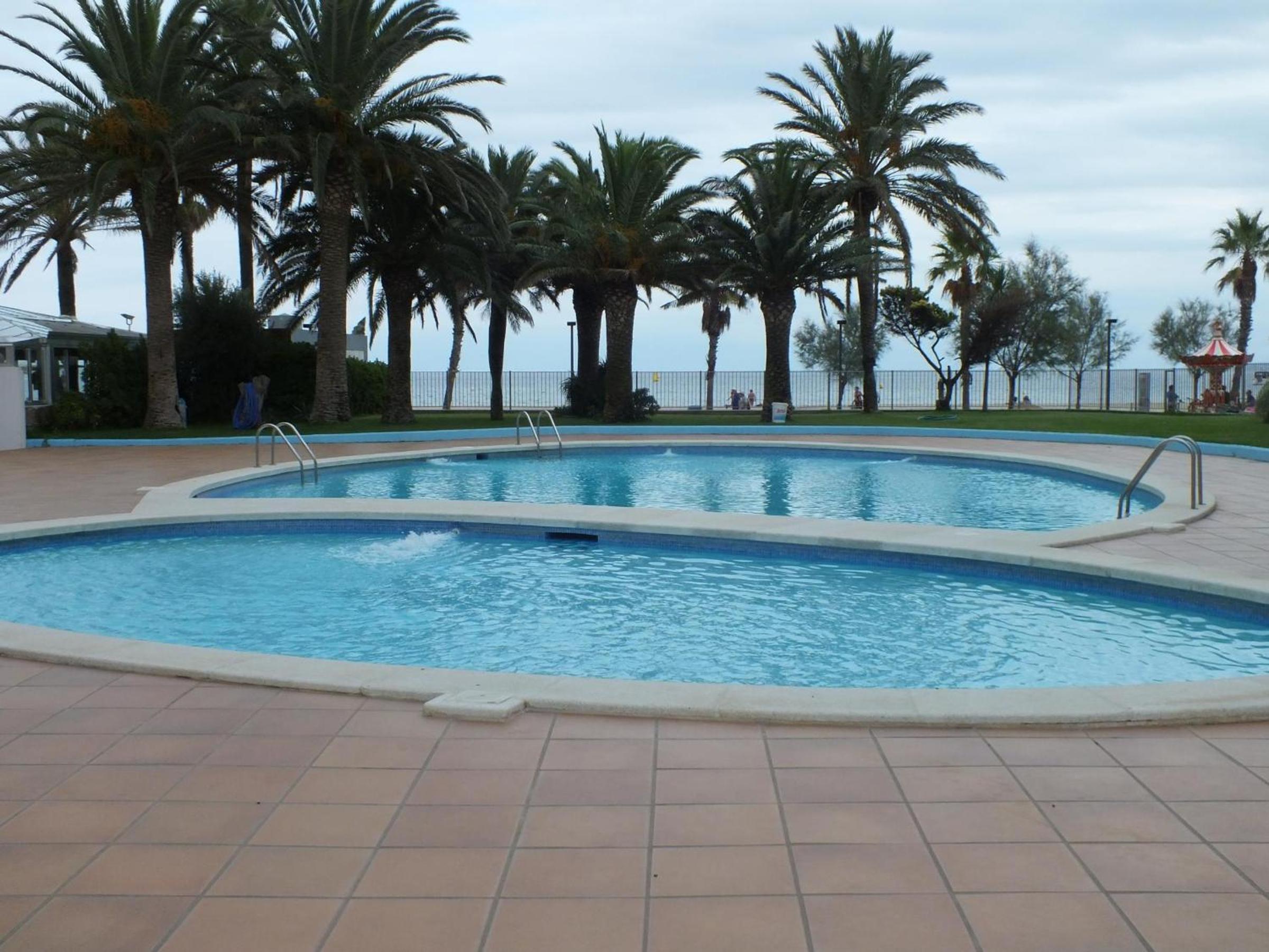 Apartamento en Rosas Santa-Margarita, con vistas al mar, piscina, y acceso directo a la playa - ES-204-42 view 5