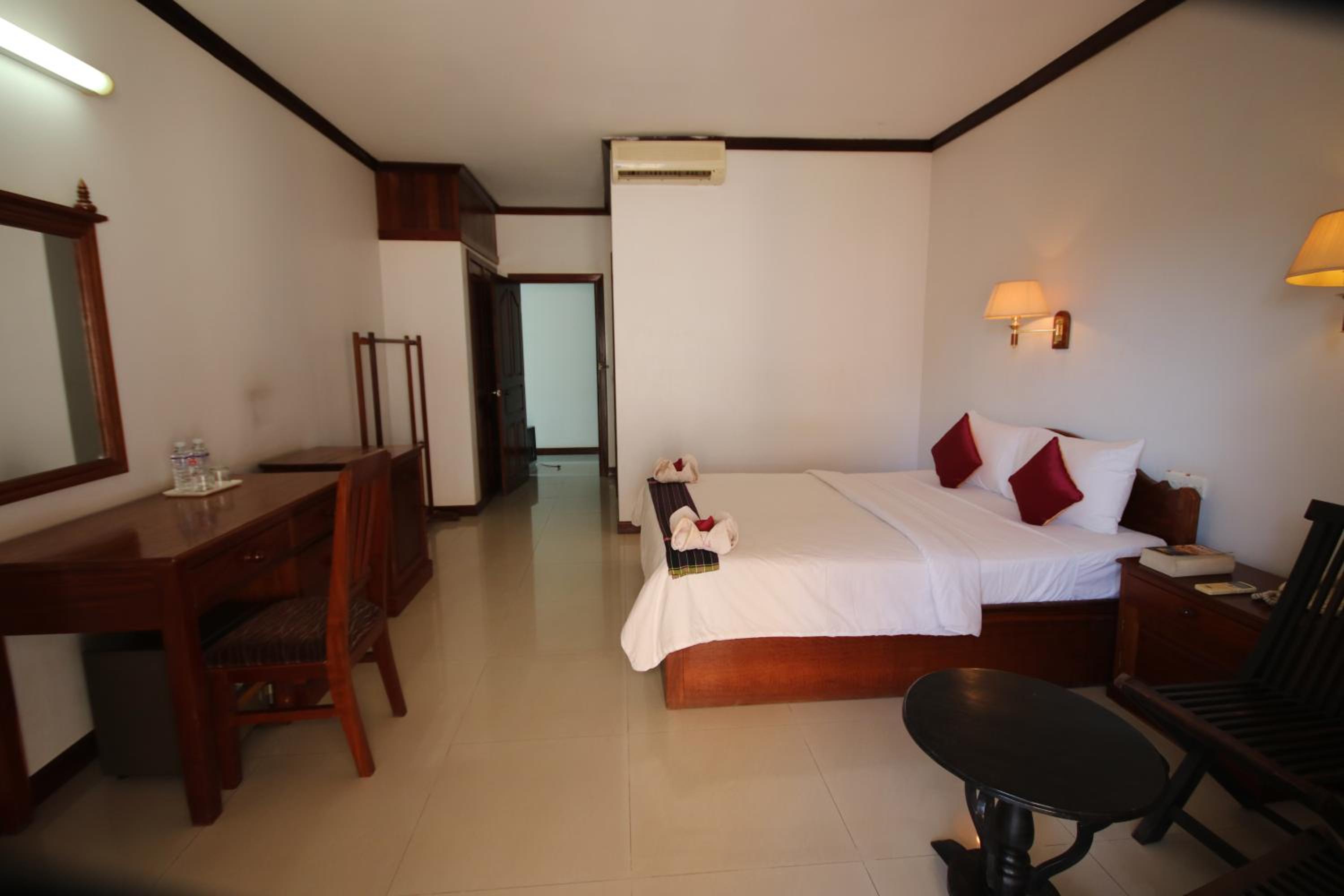 Mom's Guesthouse