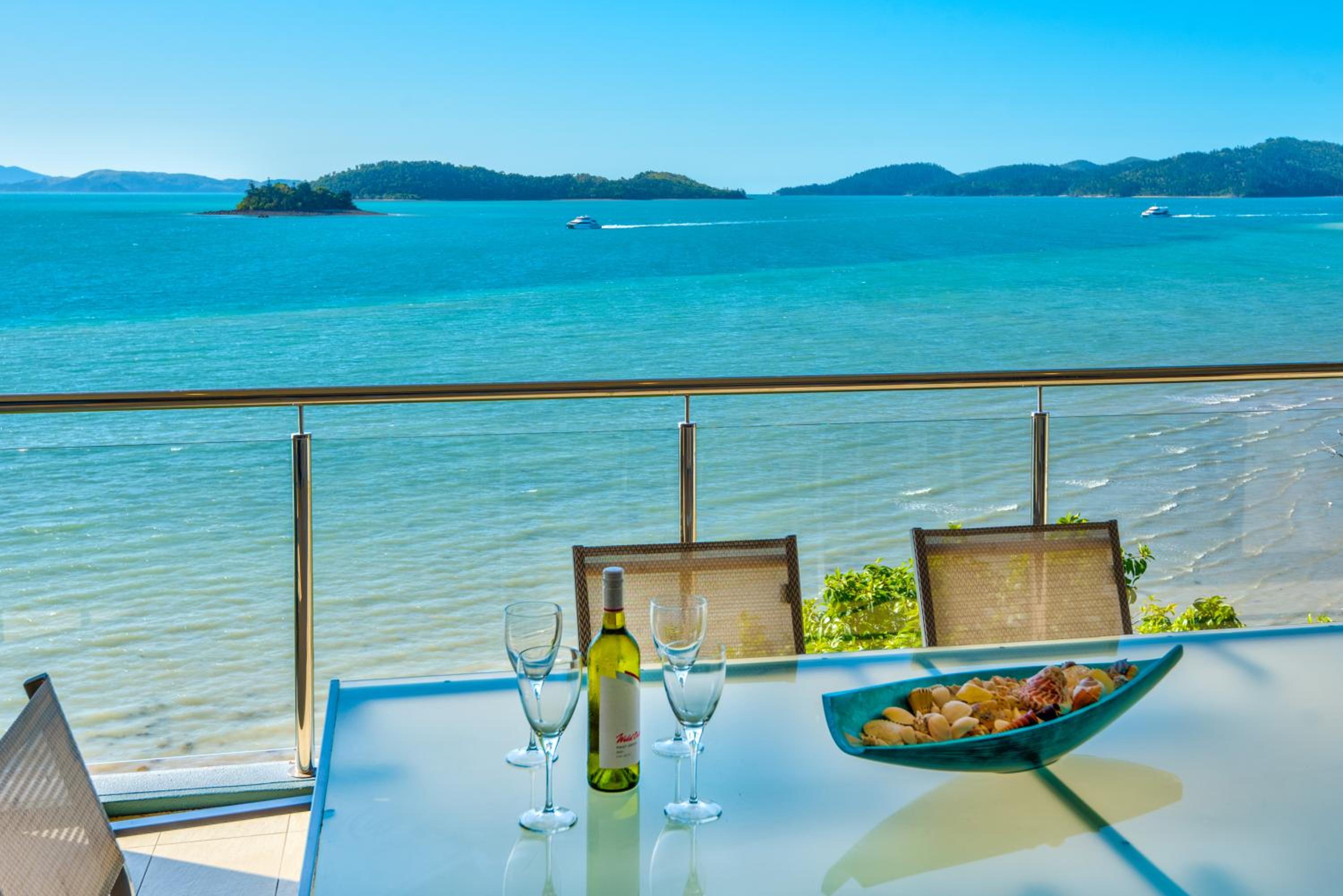 Edge Apartments on Hamilton Island by HIHA