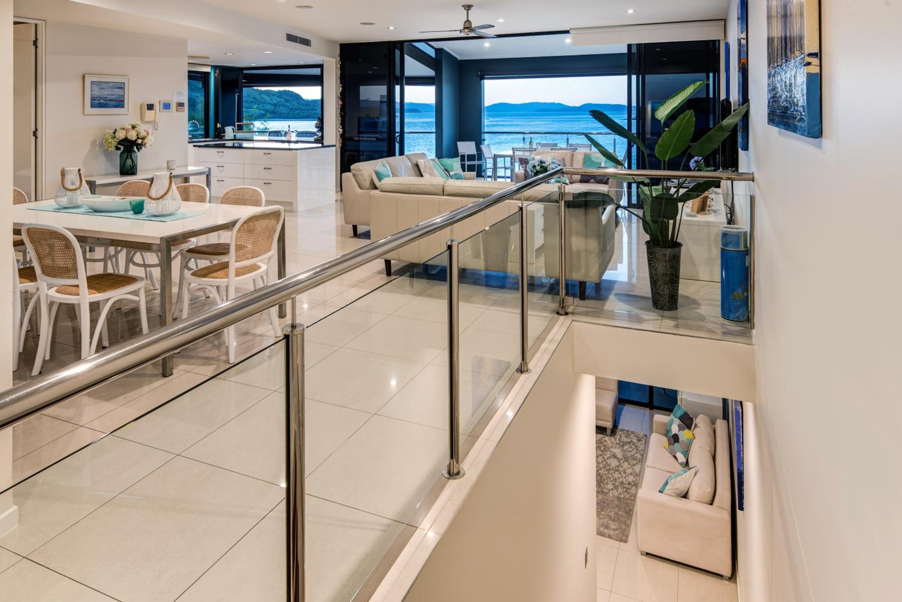 Edge Apartments on Hamilton Island by HIHA