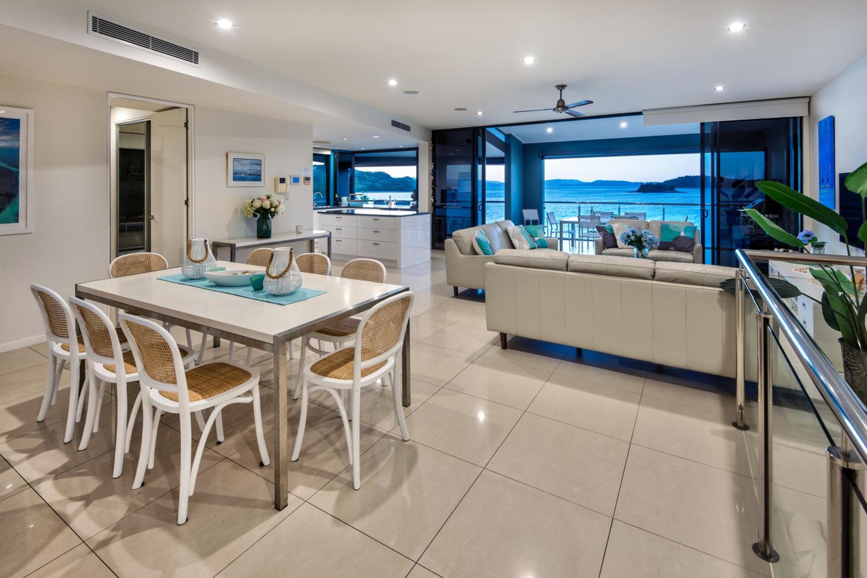 Edge Apartments on Hamilton Island by HIHA