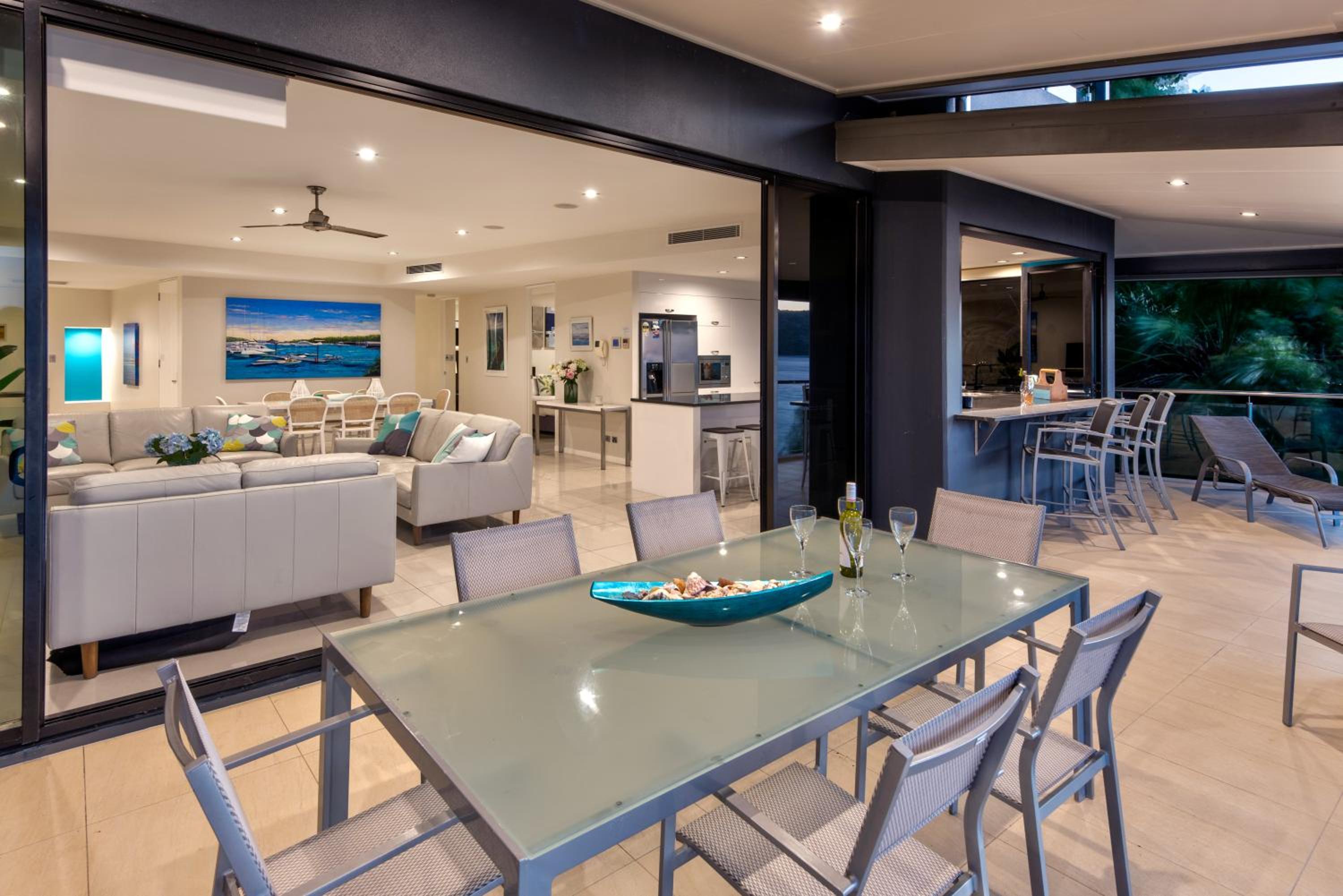 Edge Apartments on Hamilton Island by HIHA