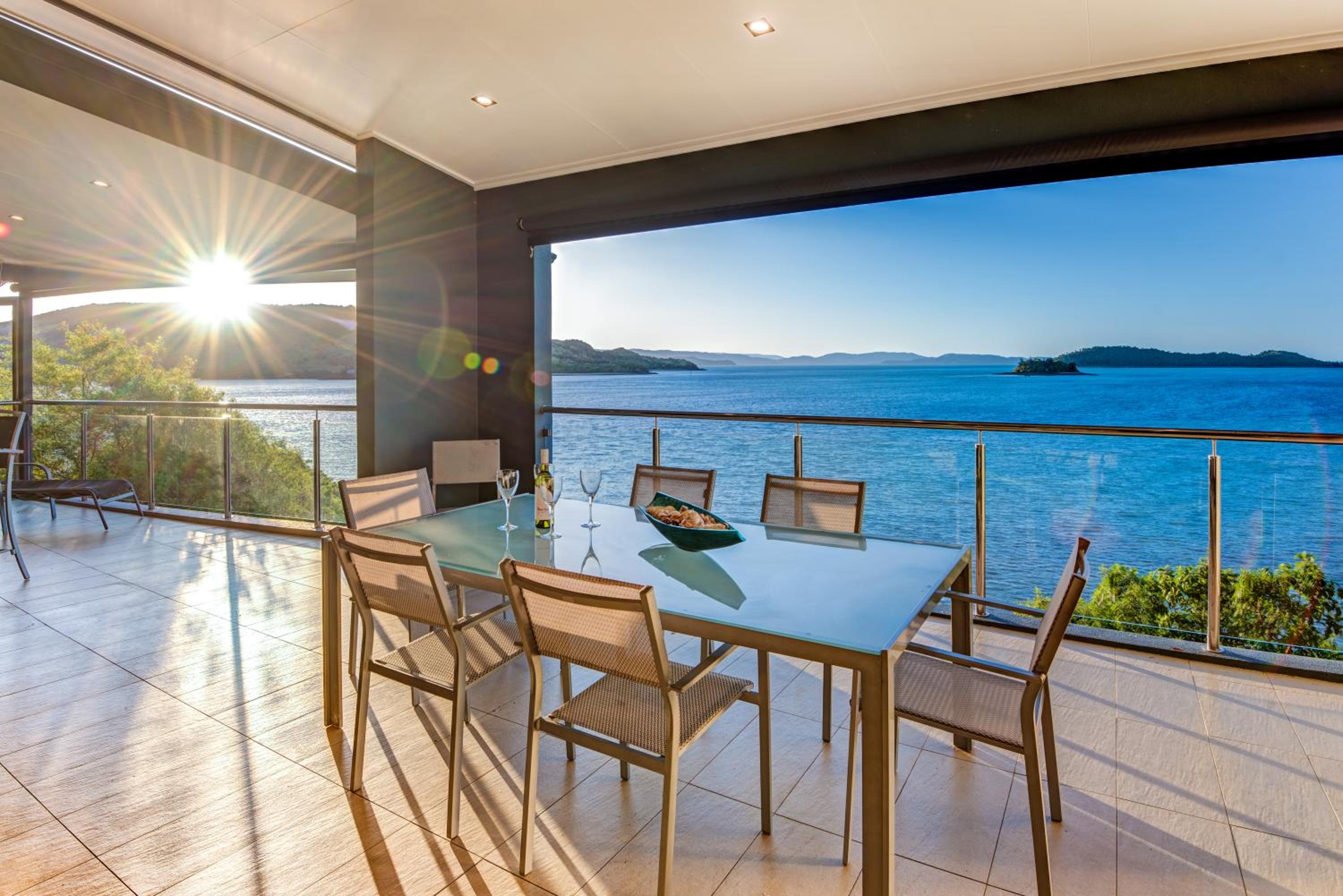 Edge Apartments on Hamilton Island by HIHA