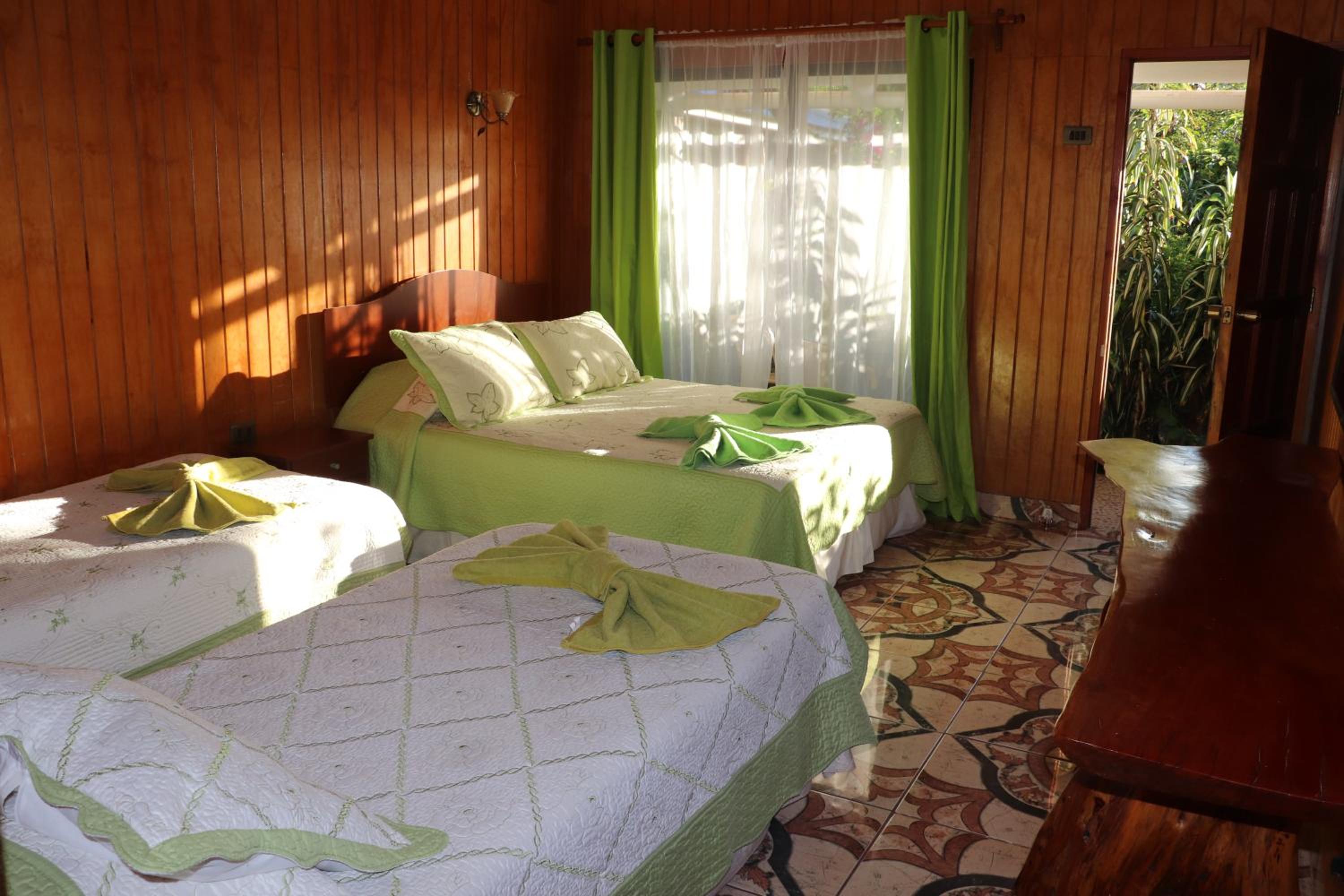 Hostal Avareipua