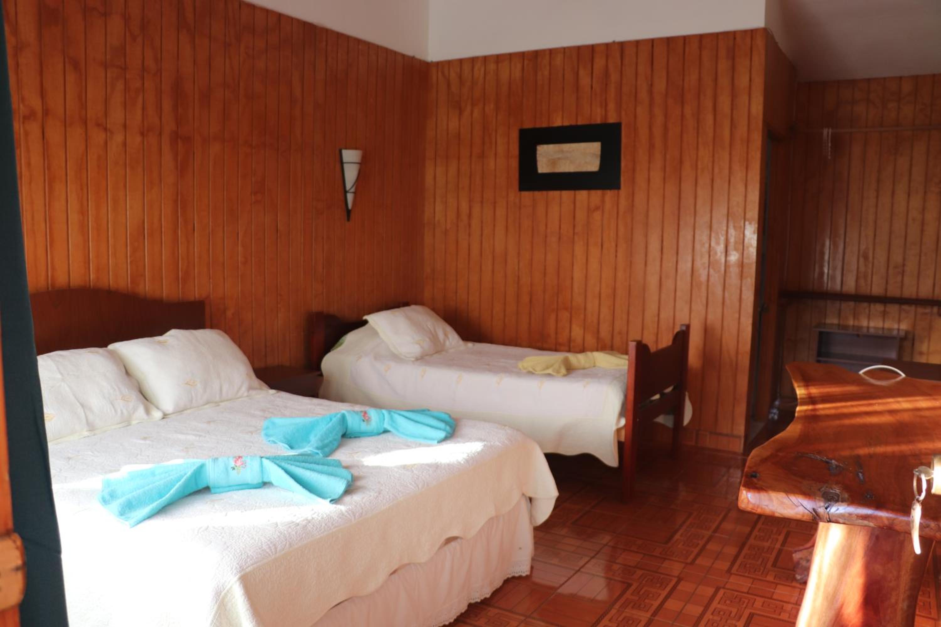 Hostal Avareipua