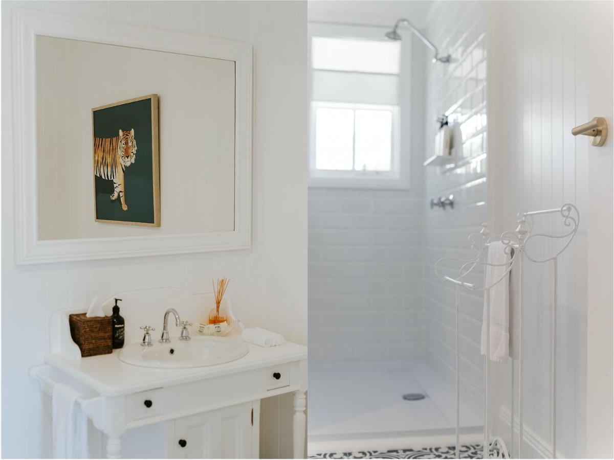 Corunna Station Country House