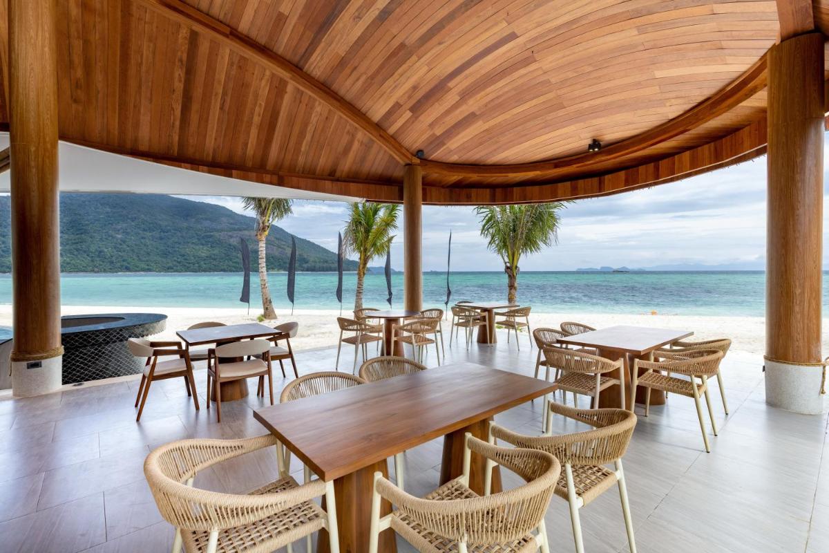 Irene Pool Villa Resort, Koh Lipe 4