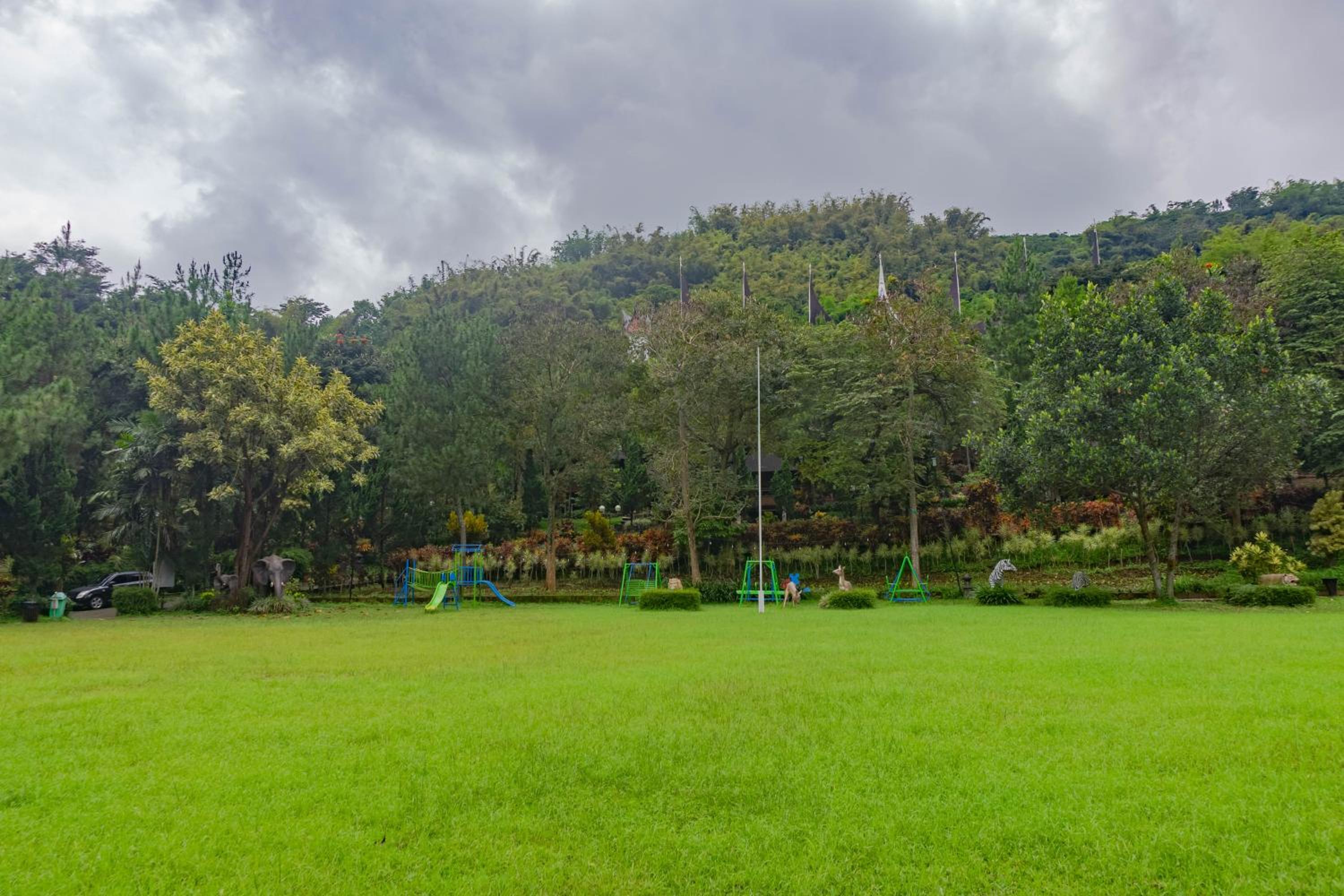 Jambuluwuk Convention Hall & Resort Batu