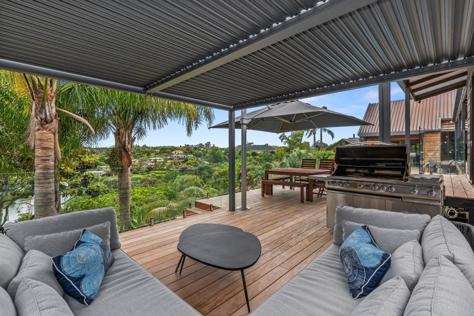 Riverview Landing - Kerikeri Holiday Home
