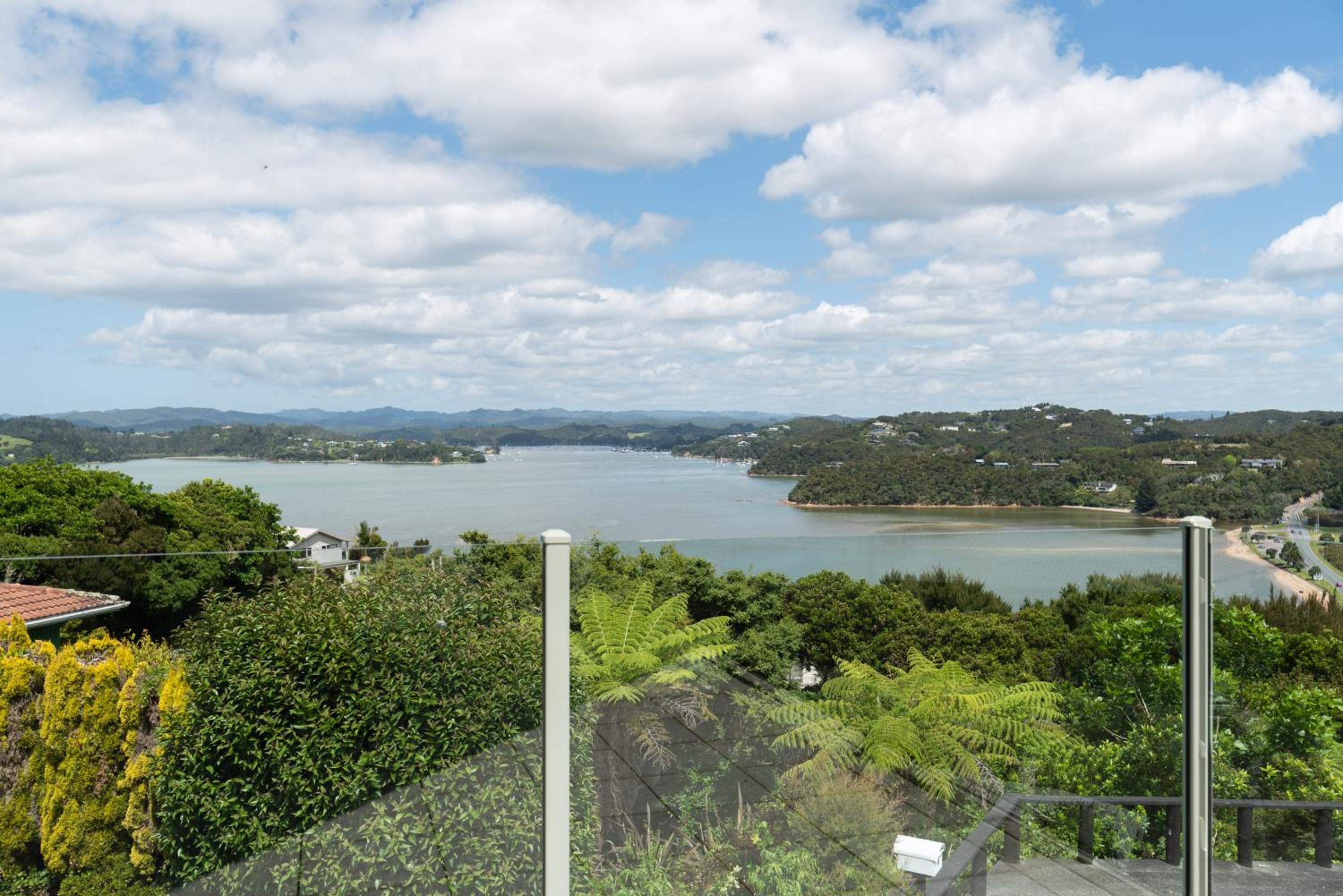 Swallows Nest - Paihia Holiday Home view 4