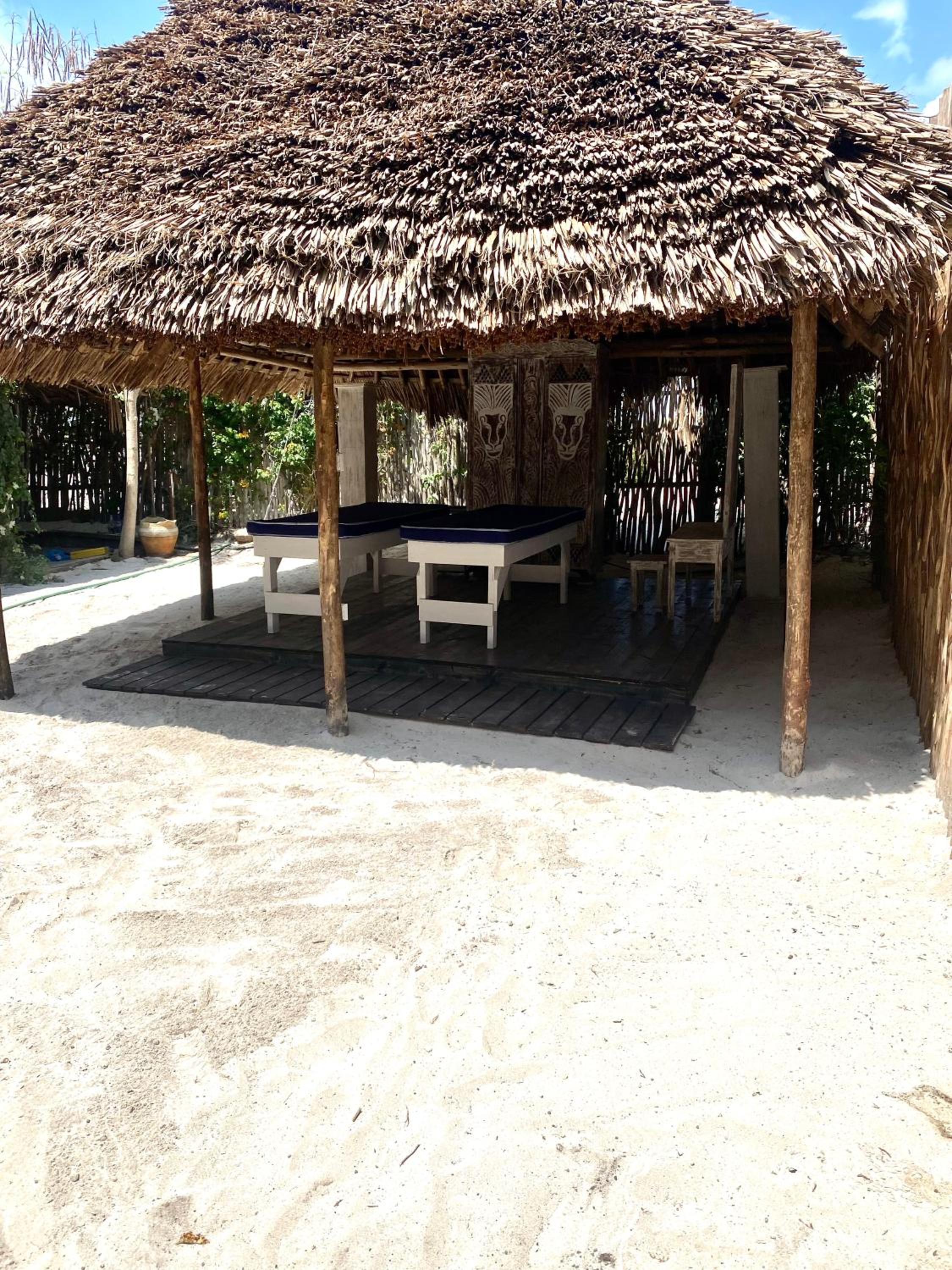 Luwa Beach&Suits