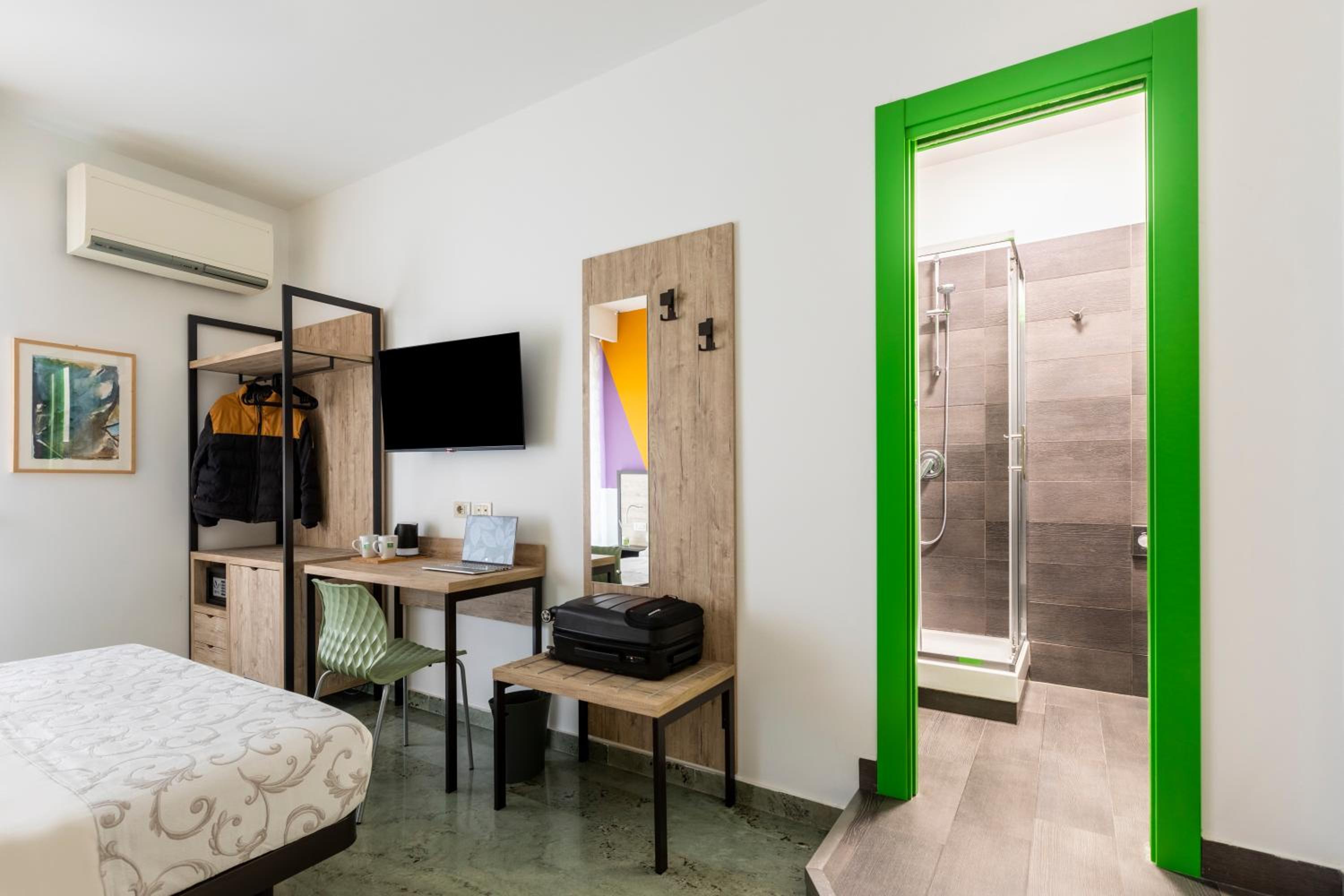 hotel room