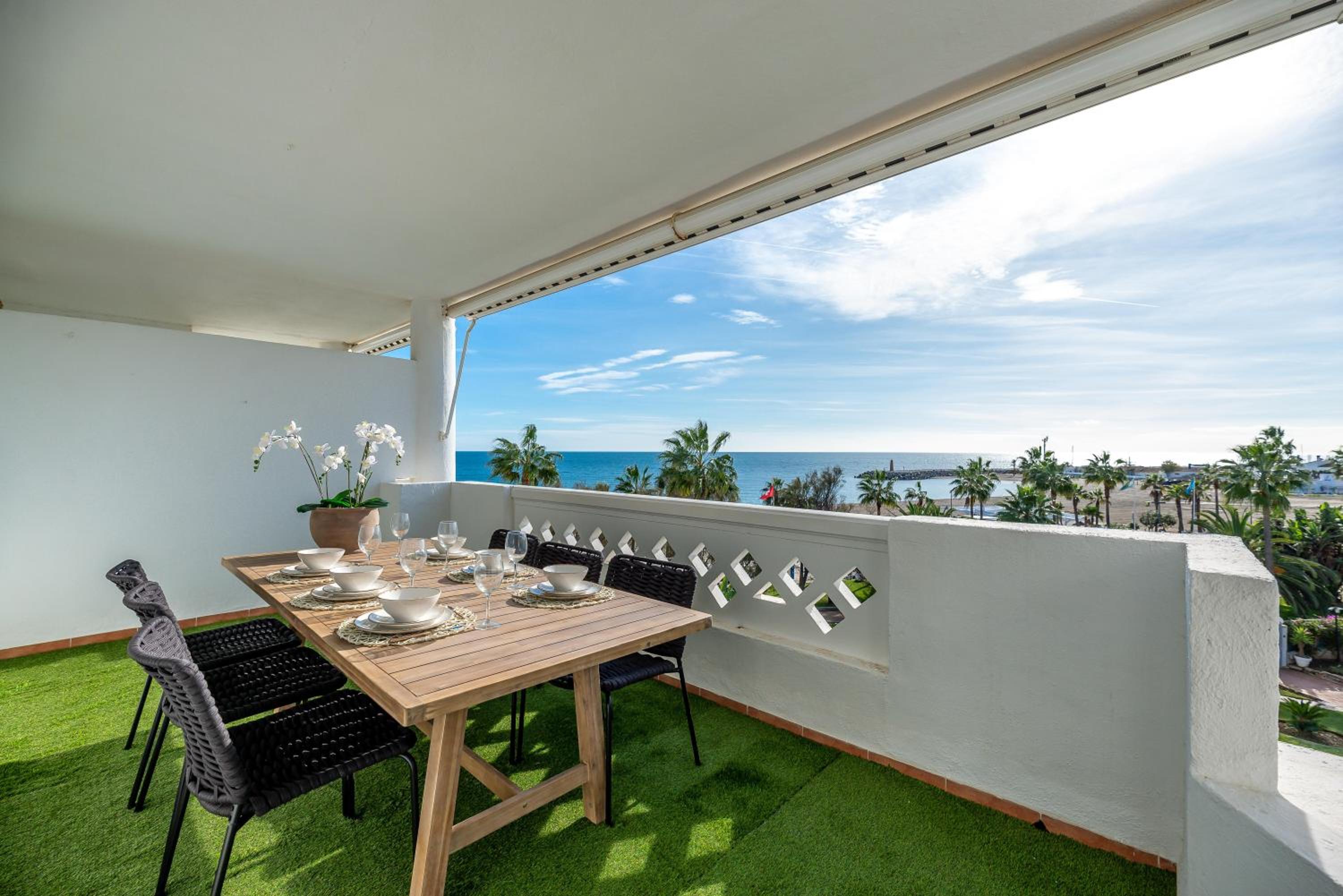 VACATION MARBELLA I Top 1 Puerto Banus Sea Front Rental, Renovated view 3